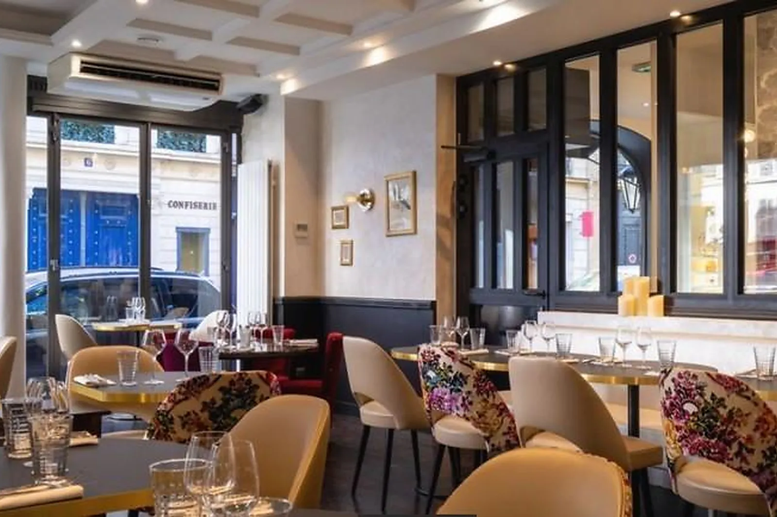 Cafés et Restaurants, RESTAURANTS - PARIS (PARIS) : LE MADELEINE C