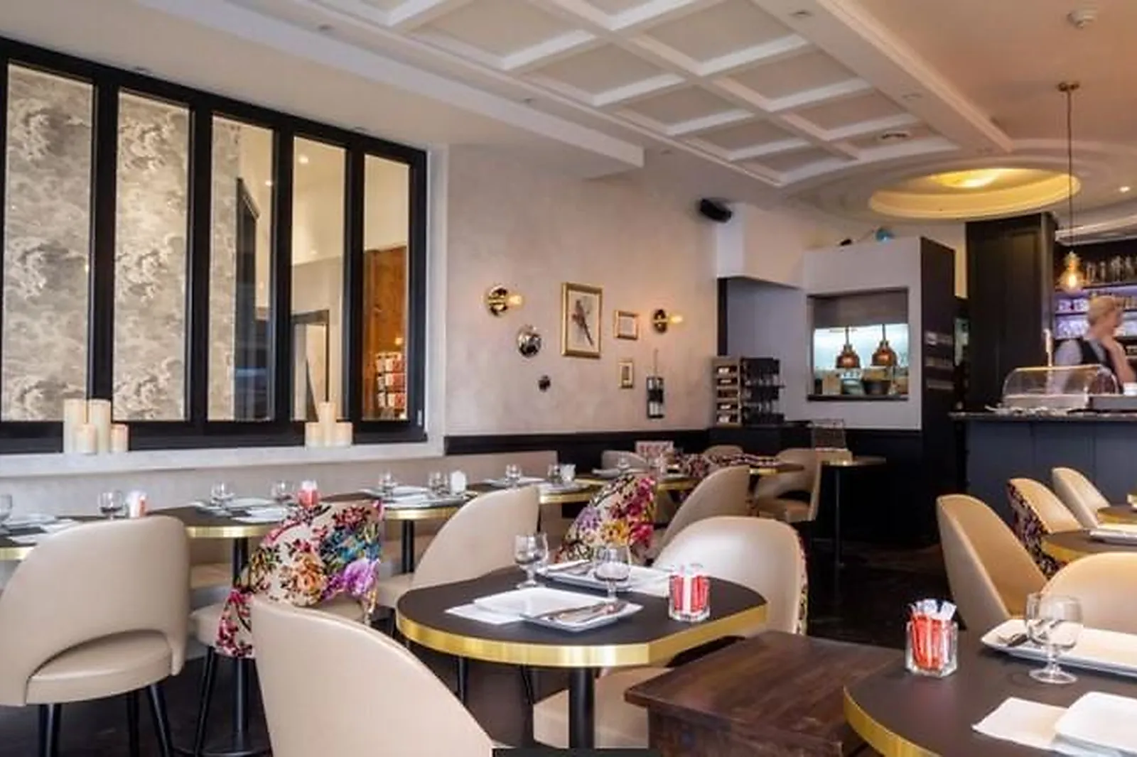 Cafés et Restaurants, RESTAURANTS - PARIS (PARIS) : LE MADELEINE C