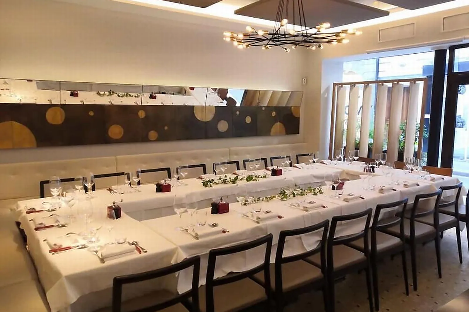 Cafés et Restaurants, RESTAURANTS - PARIS (PARIS) : LE MAZENAY