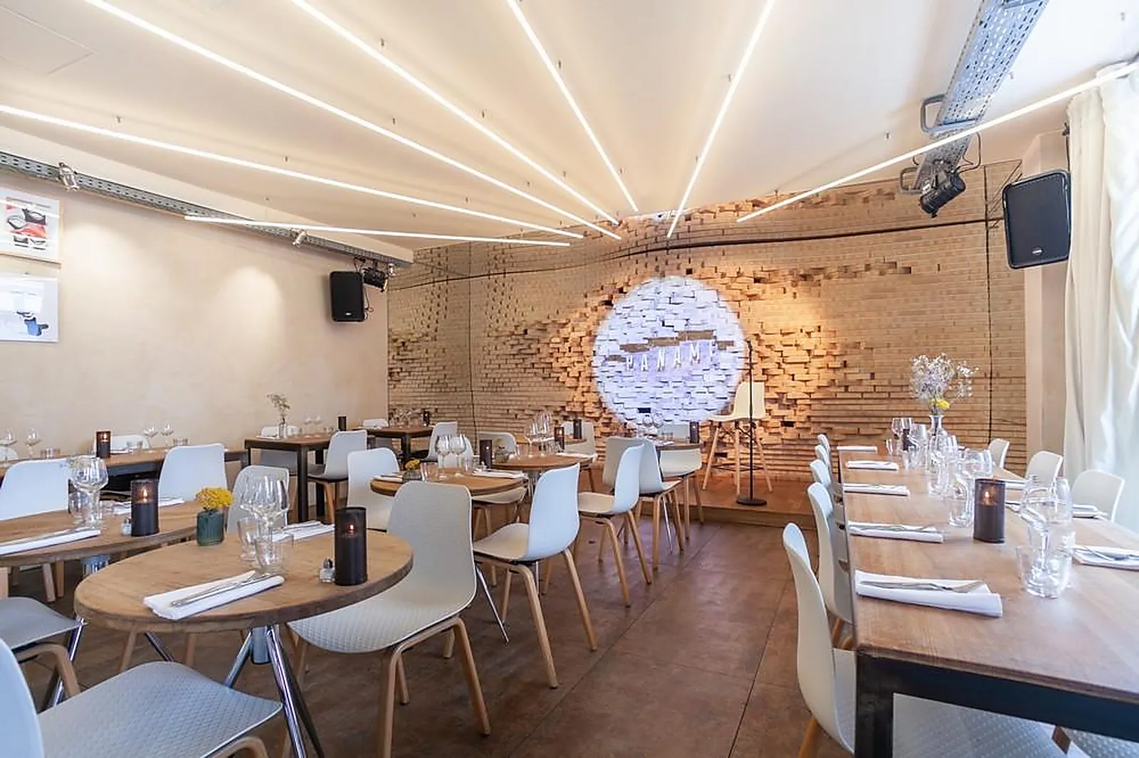 Cafés et Restaurants, RESTAURANTS - PARIS (PARIS) : LE PANAME ART CAFÉ