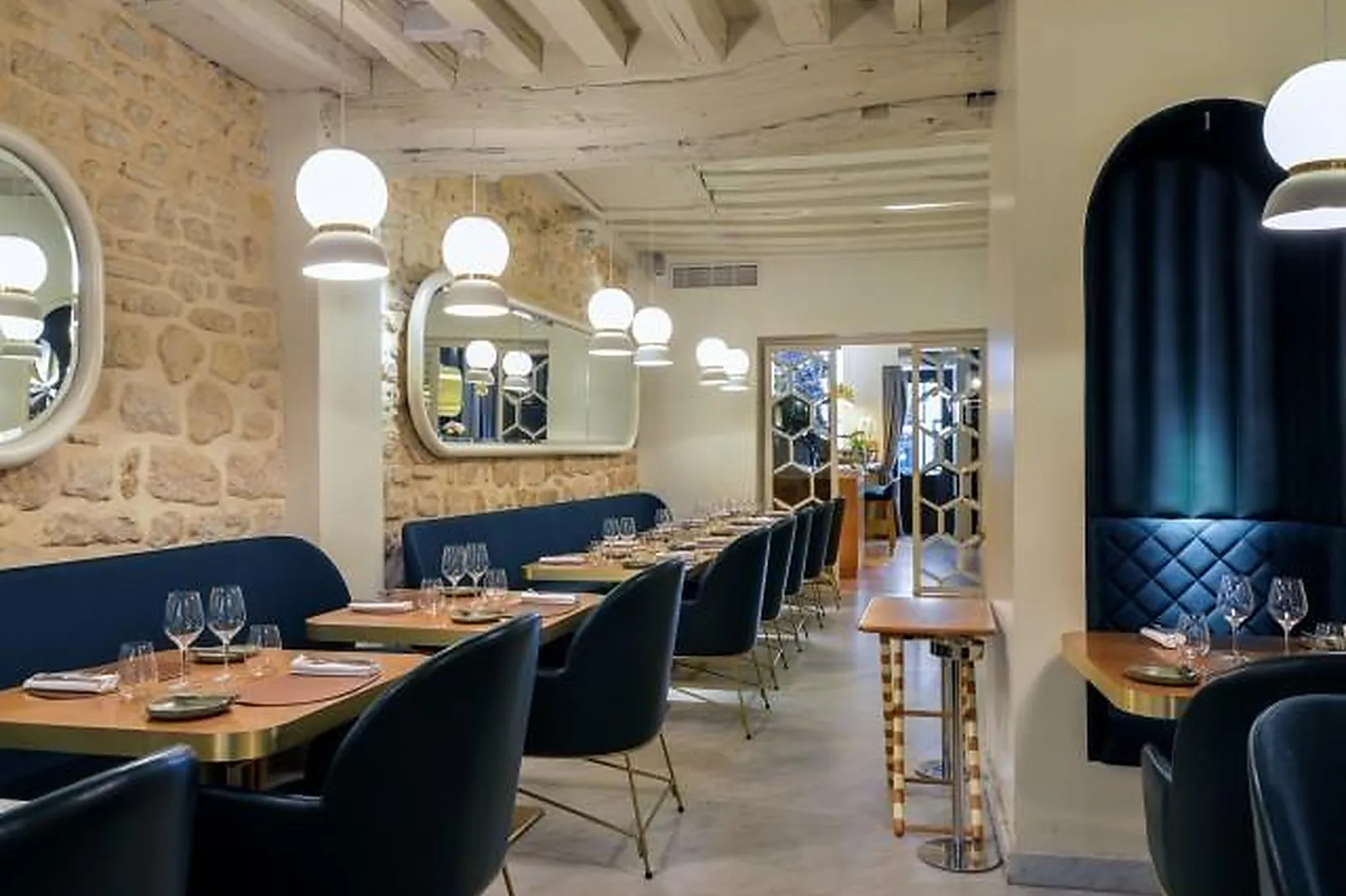 Cafés et Restaurants, RESTAURANTS - PARIS (PARIS) : LE SERGENT RECRUTEUR