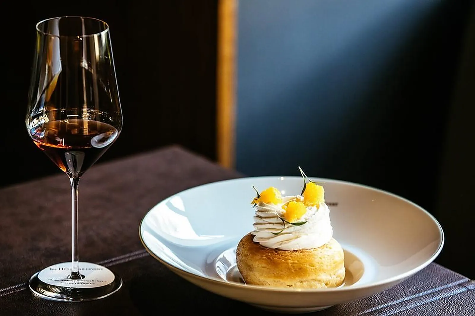 Cafés et Restaurants, RESTAURANTS - PARIS (PARIS) : LES 110 DE TAILLEVENT