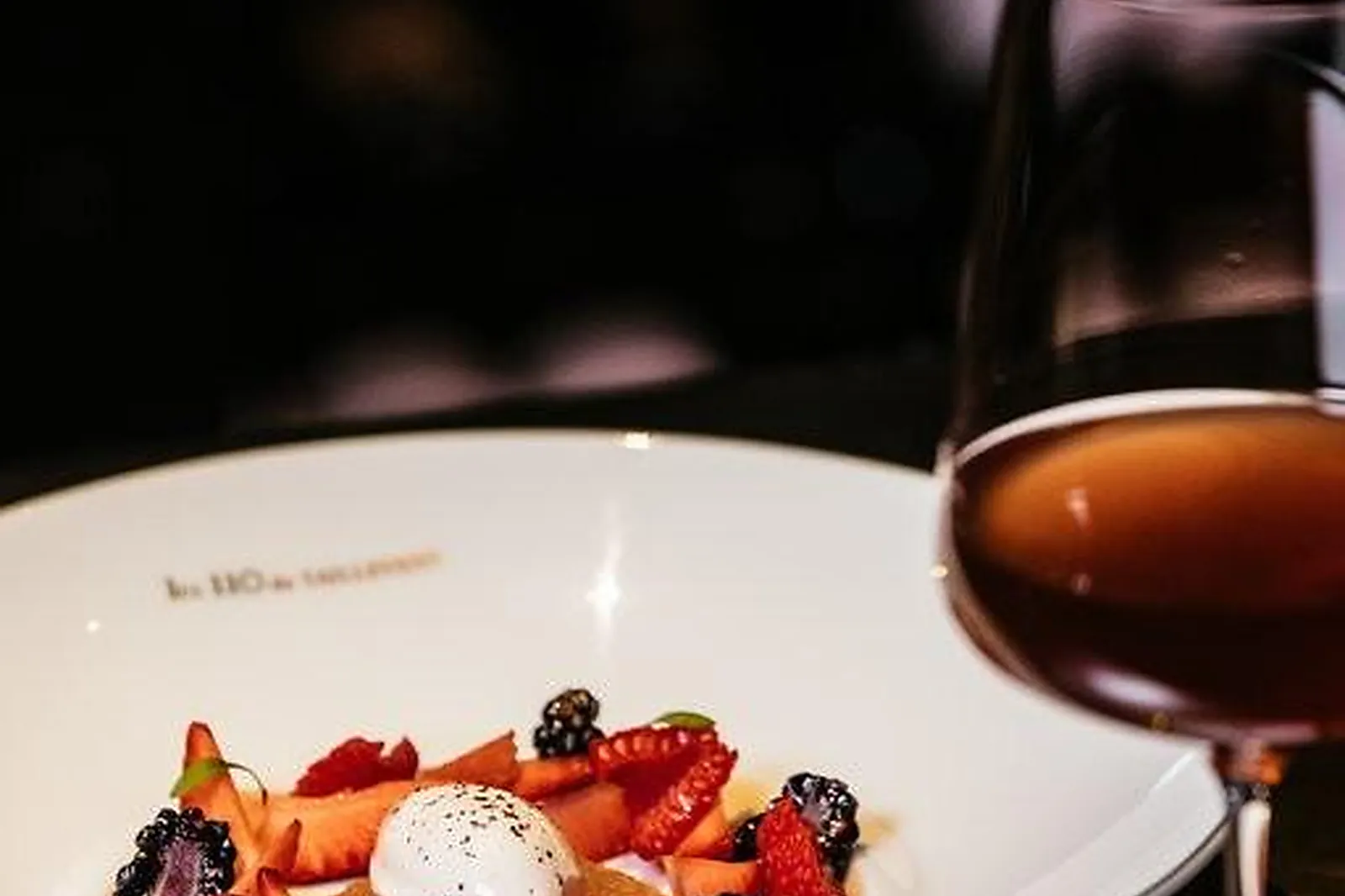 Cafés et Restaurants, RESTAURANTS - PARIS (PARIS) : LES 110 DE TAILLEVENT