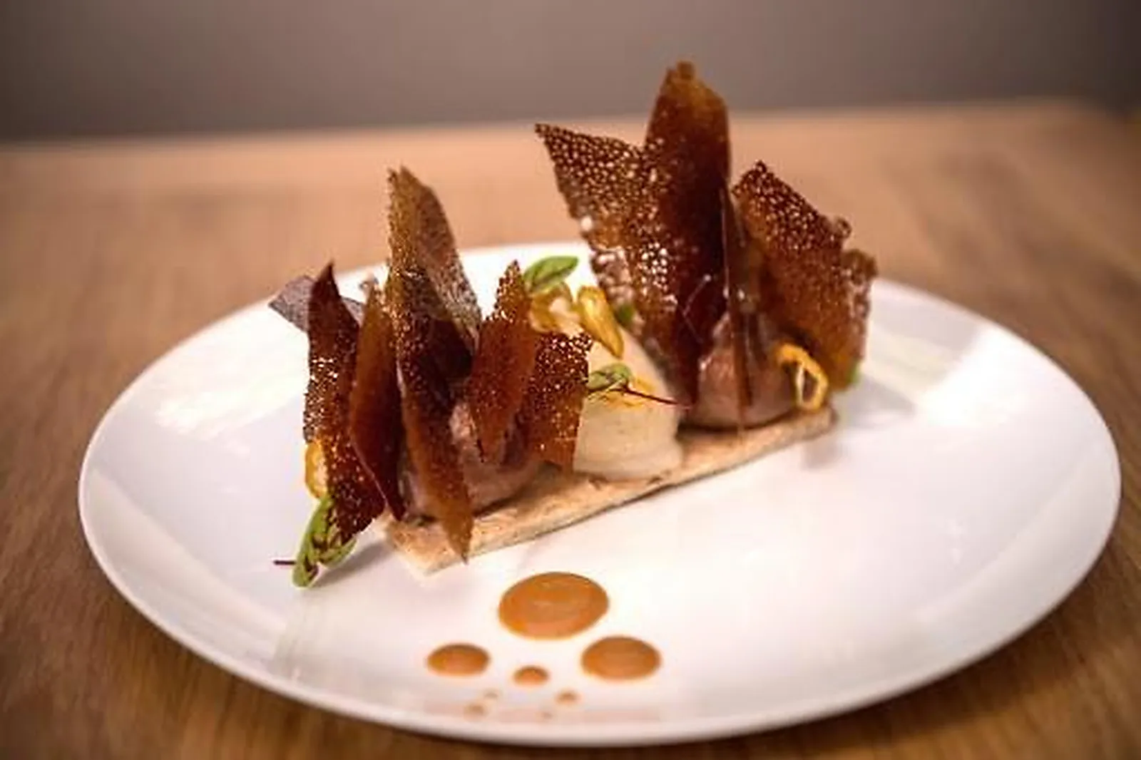 Cafés et Restaurants, RESTAURANTS - PARIS (PARIS) : LES TABLES DL&RSQUO;AUGUSTIN