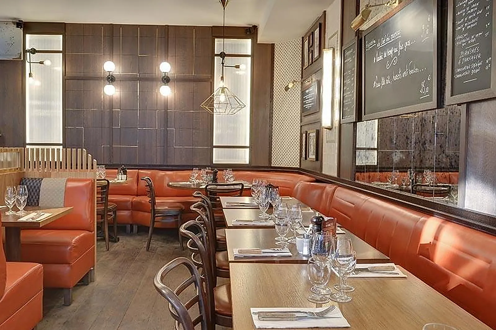 Cafés et Restaurants, RESTAURANTS - PARIS (PARIS) : MAISON AUBRAC