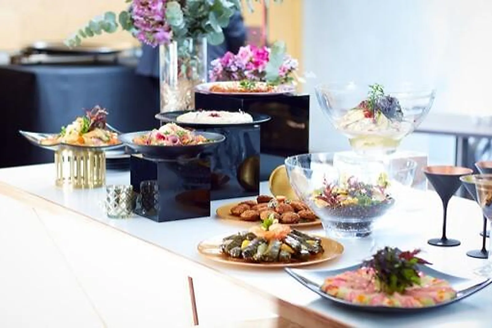 Cafés et Restaurants, RESTAURANTS - PARIS (PARIS) : MAISON NOURA