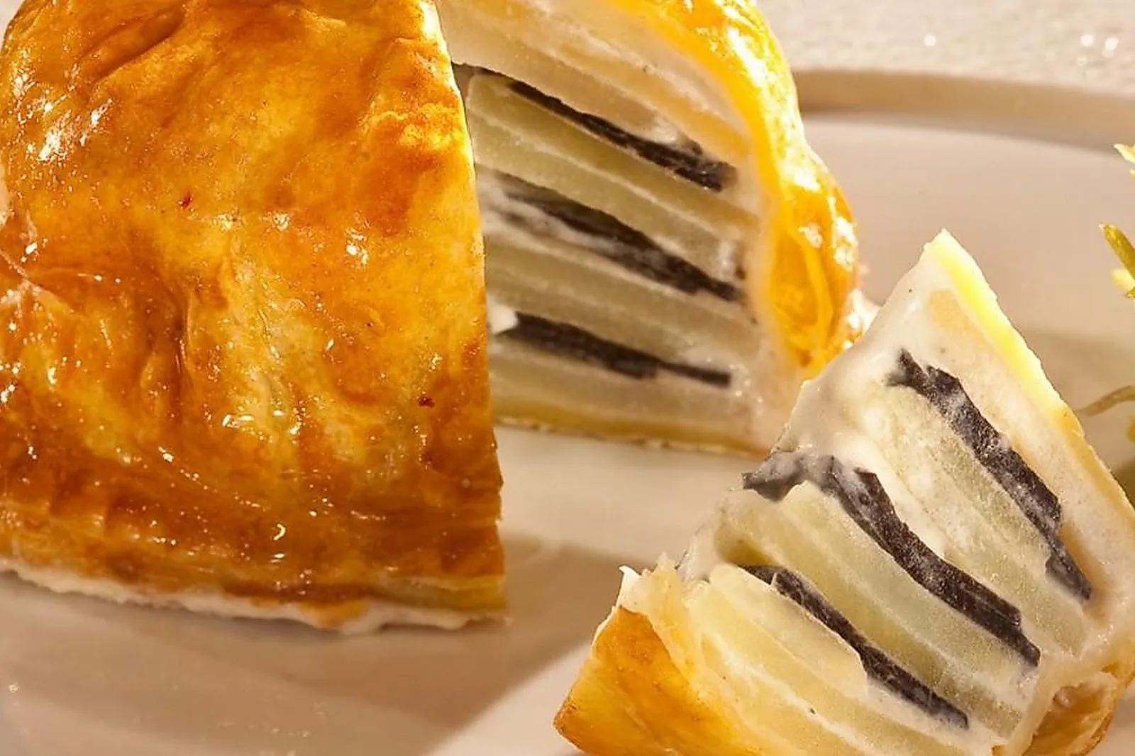 Cafés et Restaurants, RESTAURANTS - PARIS (PARIS) : MAISON ROSTANG