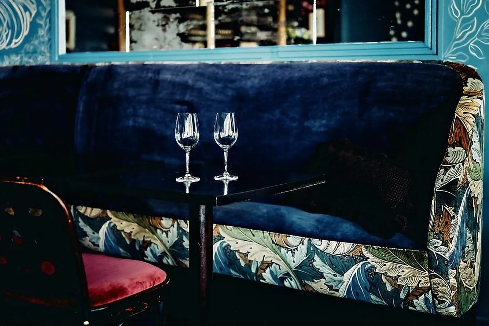 Cafés et Restaurants, RESTAURANTS - PARIS (PARIS) : MARIA BELZA