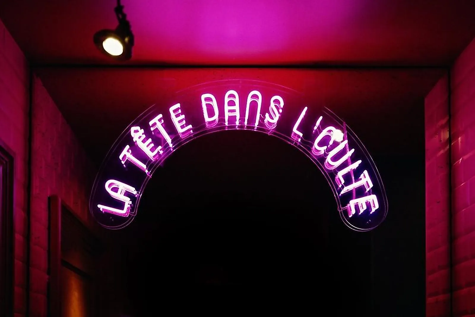 Cafés et Restaurants, RESTAURANTS - PARIS (PARIS) : MARIA BELZA