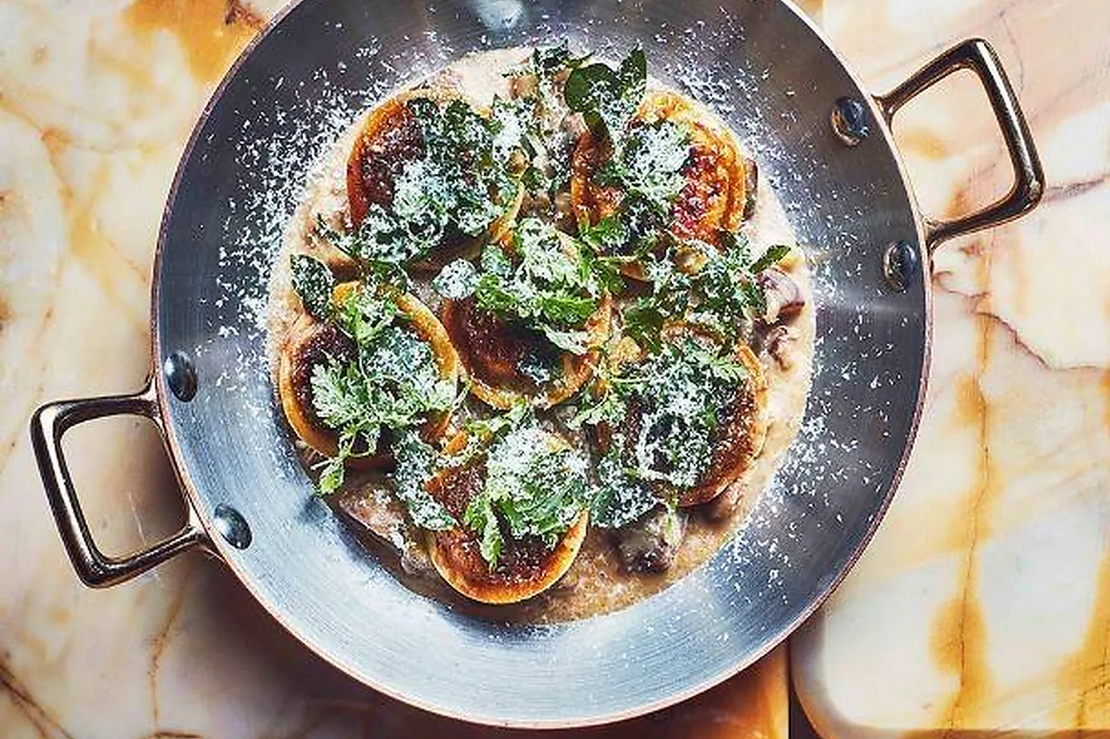 Cafés et Restaurants, RESTAURANTS - PARIS (PARIS) : NOLINSKI