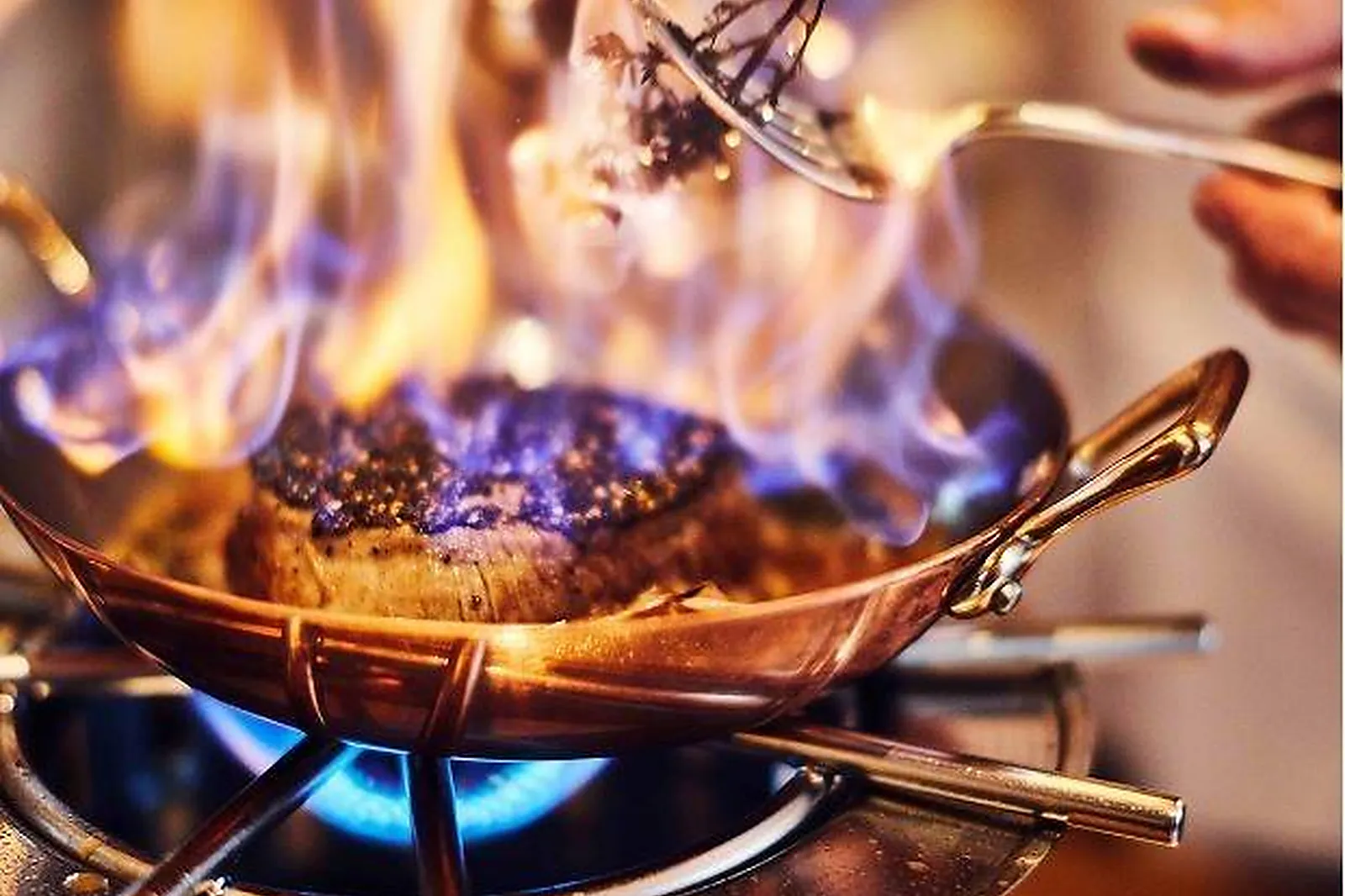 Cafés et Restaurants, RESTAURANTS - PARIS (PARIS) : NOLINSKI