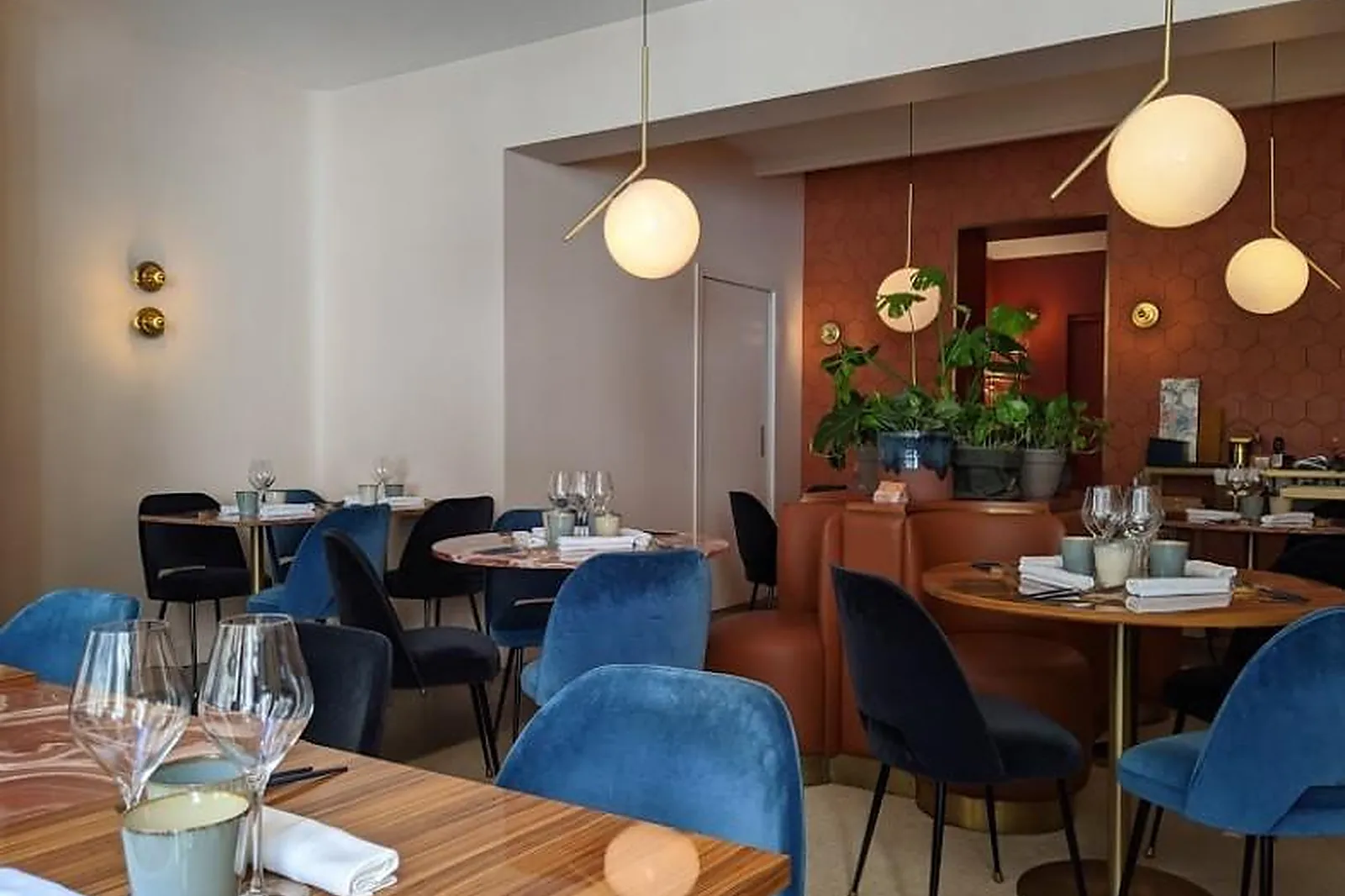 Cafés et Restaurants, RESTAURANTS - PARIS (PARIS) : OXTE RESTAURANT