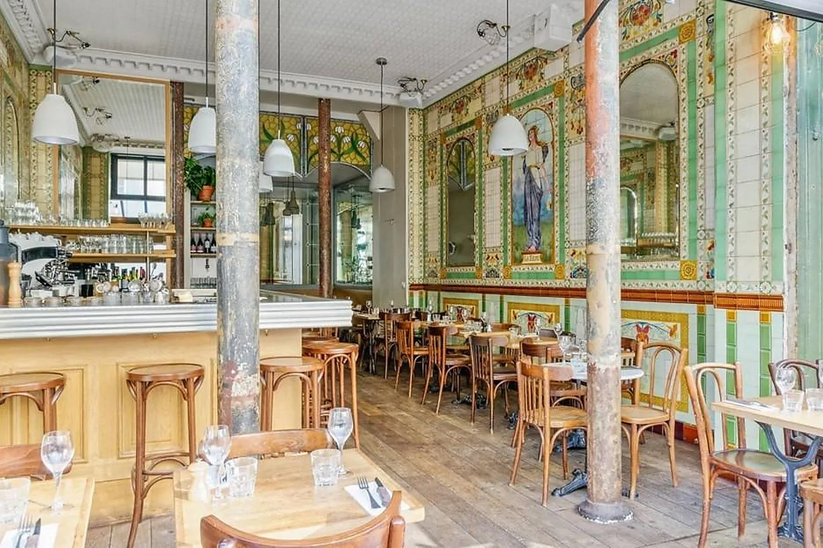 Cafés et Restaurants, RESTAURANTS - PARIS (PARIS) : POULETTE RESTAURANT