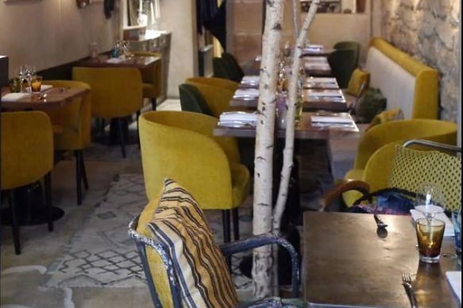 Île-de-France, RESTAURANTS - PARIS (PARIS) : QUI PLUME LE LUNE