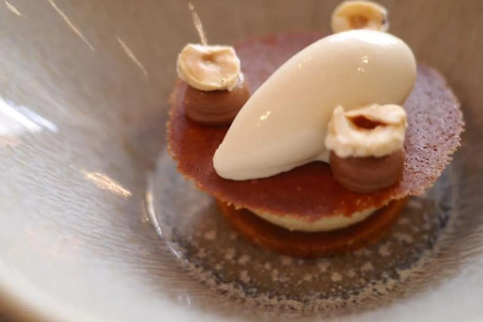 Île-de-France, RESTAURANTS - PARIS (PARIS) : QUI PLUME LE LUNE