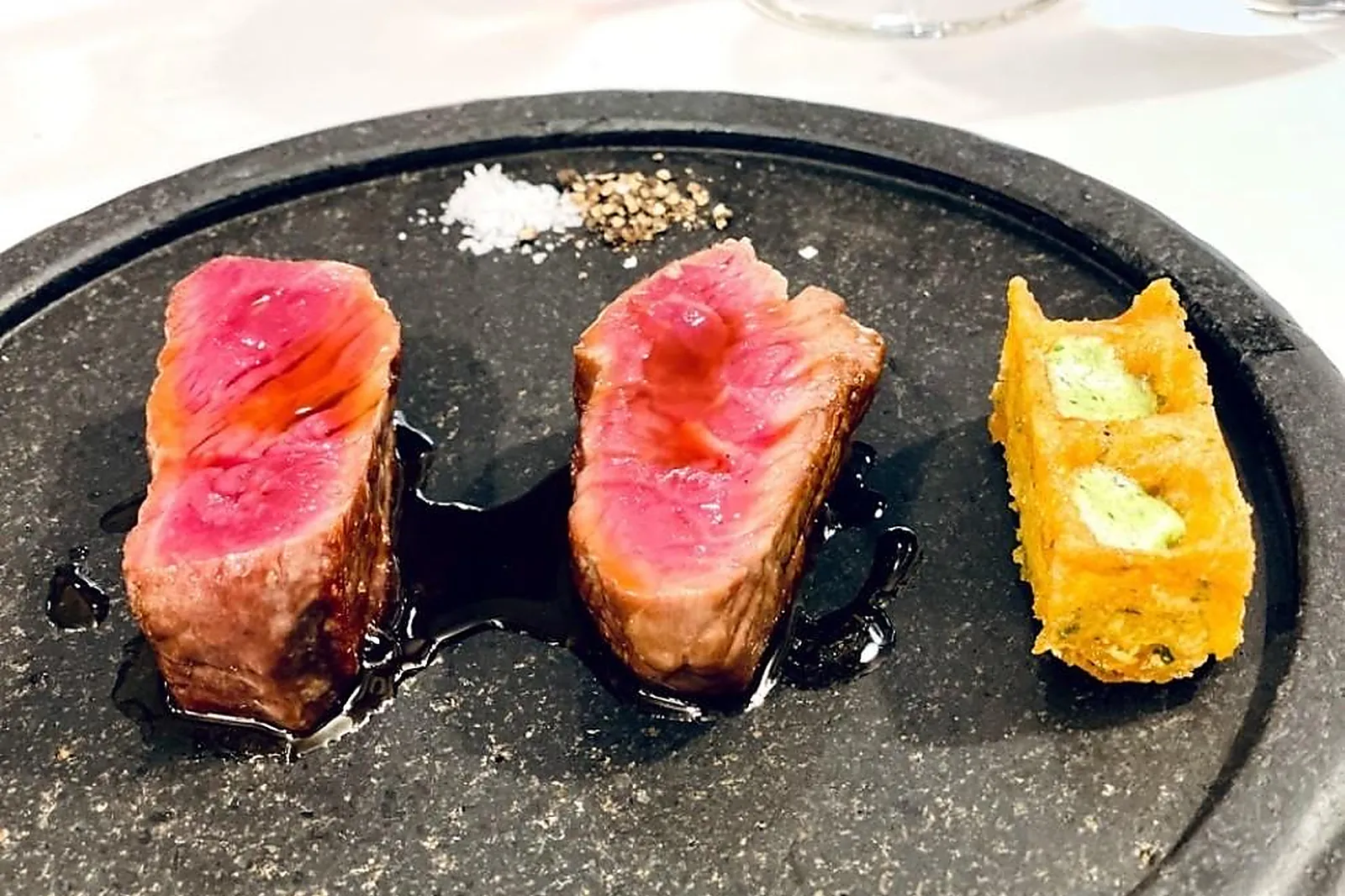 Cafés et Restaurants, RESTAURANTS - PARIS (PARIS) : RESTAURANT PAGES