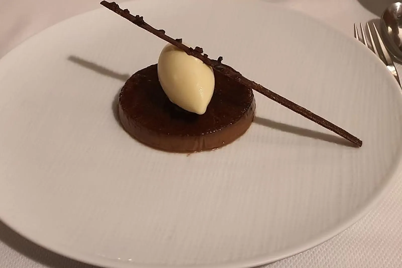 Cafés et Restaurants, RESTAURANTS - PARIS (PARIS) : RESTAURANT PAGES