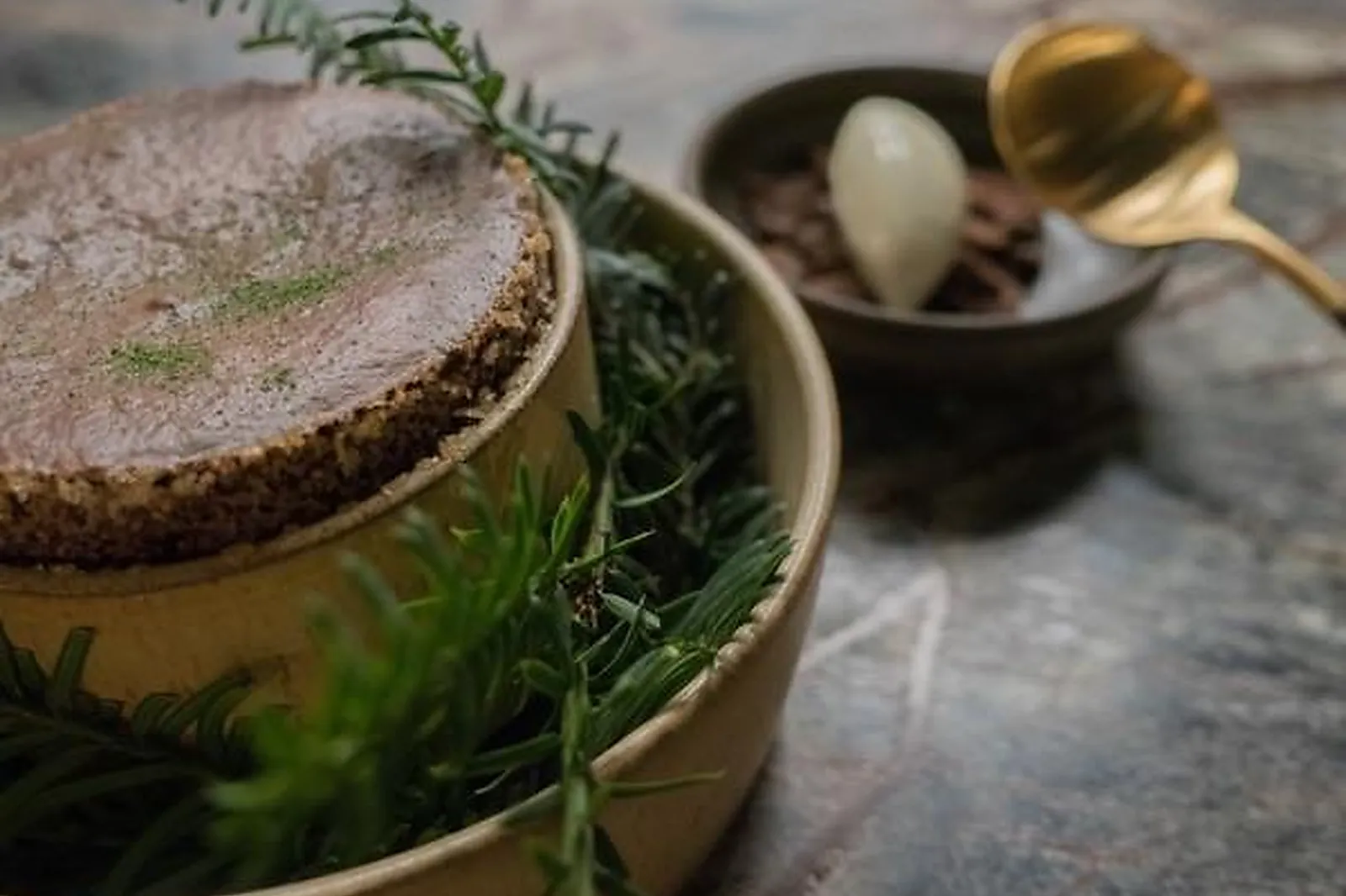 Cafés et Restaurants, RESTAURANTS - PARIS (PARIS) : SUBSTANCE