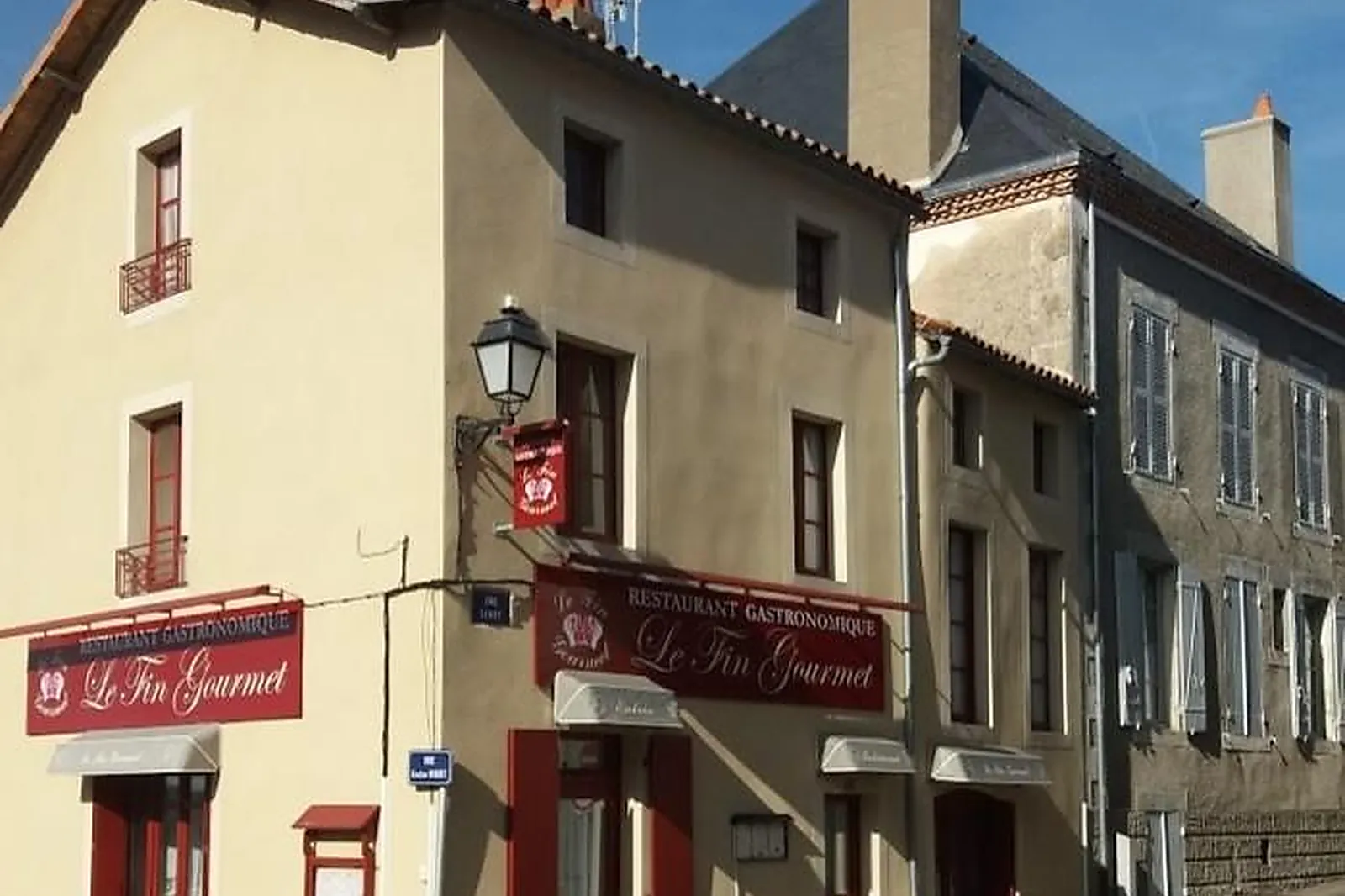 Cafés et Restaurants, RESTAURANTS - PARTHENAY (DEUX-SÈVRES) : LE FIN GOURMET