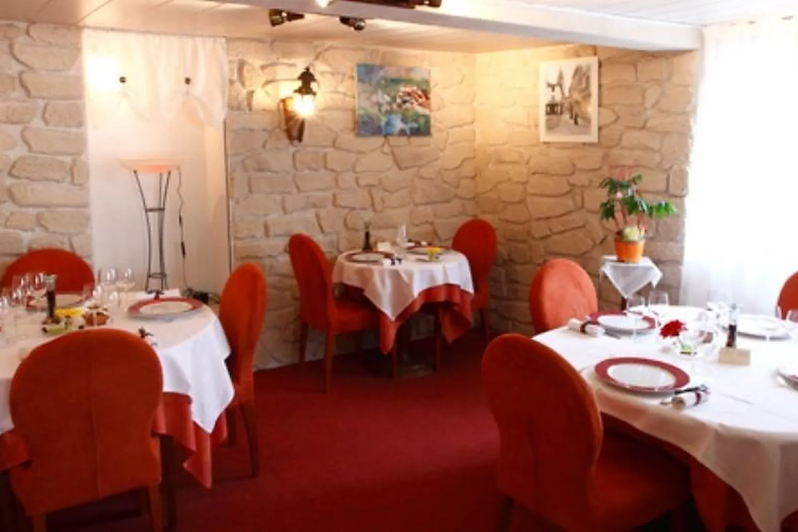 Cafés et Restaurants, RESTAURANTS - PARTHENAY (DEUX-SÈVRES) : LE FIN GOURMET