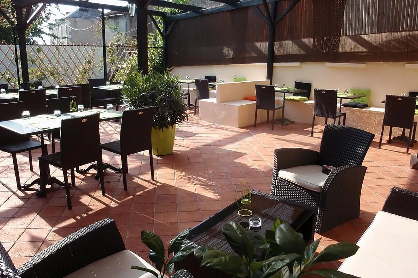 Cafés et Restaurants, RESTAURANTS - PARTHENAY (DEUX-SÈVRES) : LE SENTIER DES SAVEURS