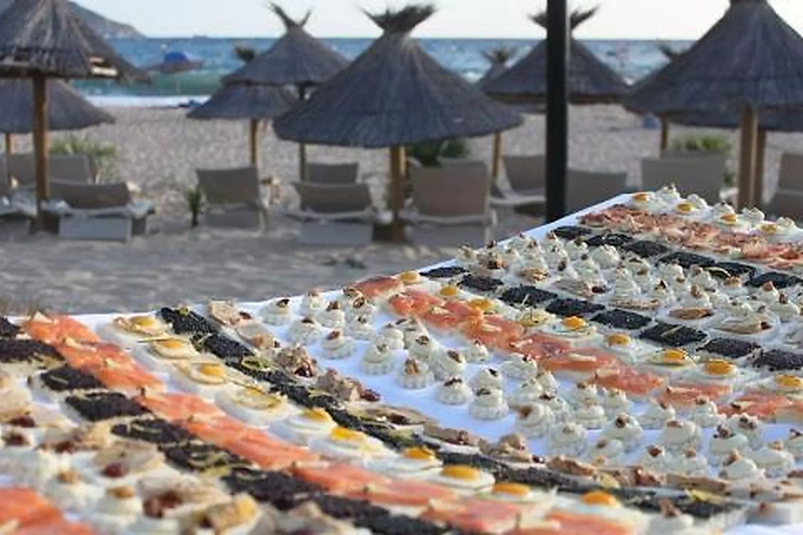 Cafés et Restaurants, RESTAURANTS - PIANA (CORSE 2A-2B) : CAFÉ DE LA PLAGE