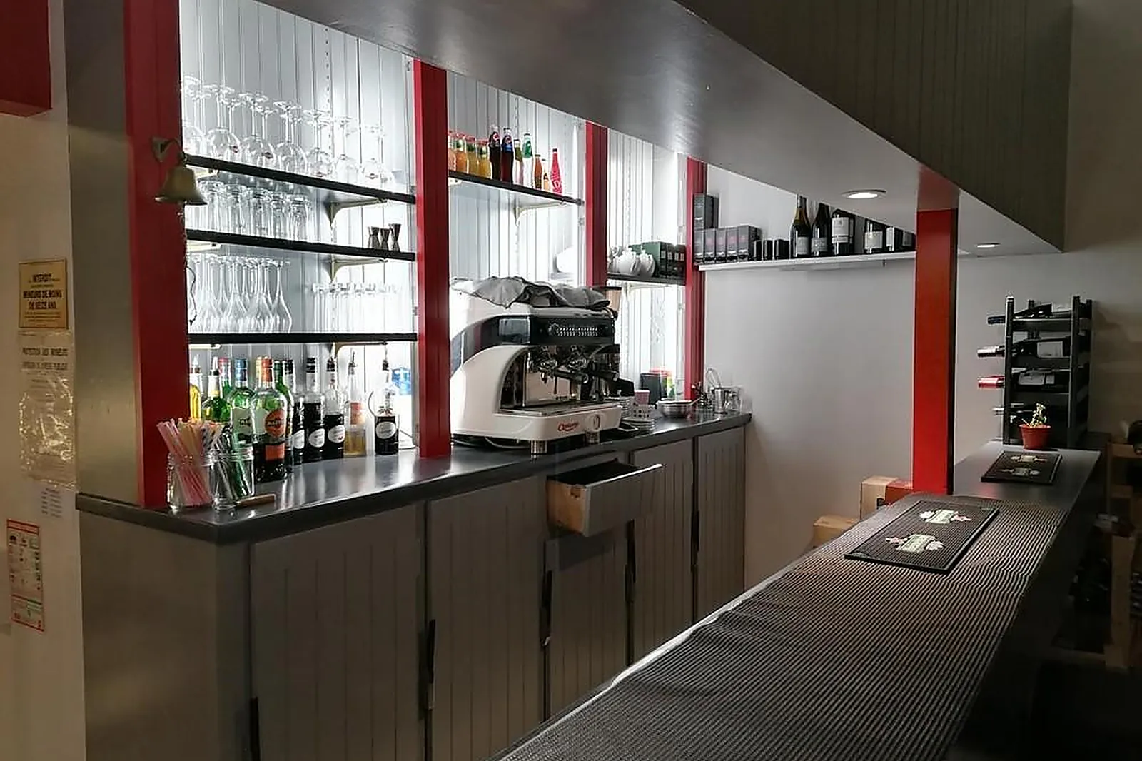 Cafés et Restaurants, RESTAURANTS - PORNICHET (LOIRE-ATLANTIQUE) : LL&RSQUO;AUTENTIC RESTAURANT