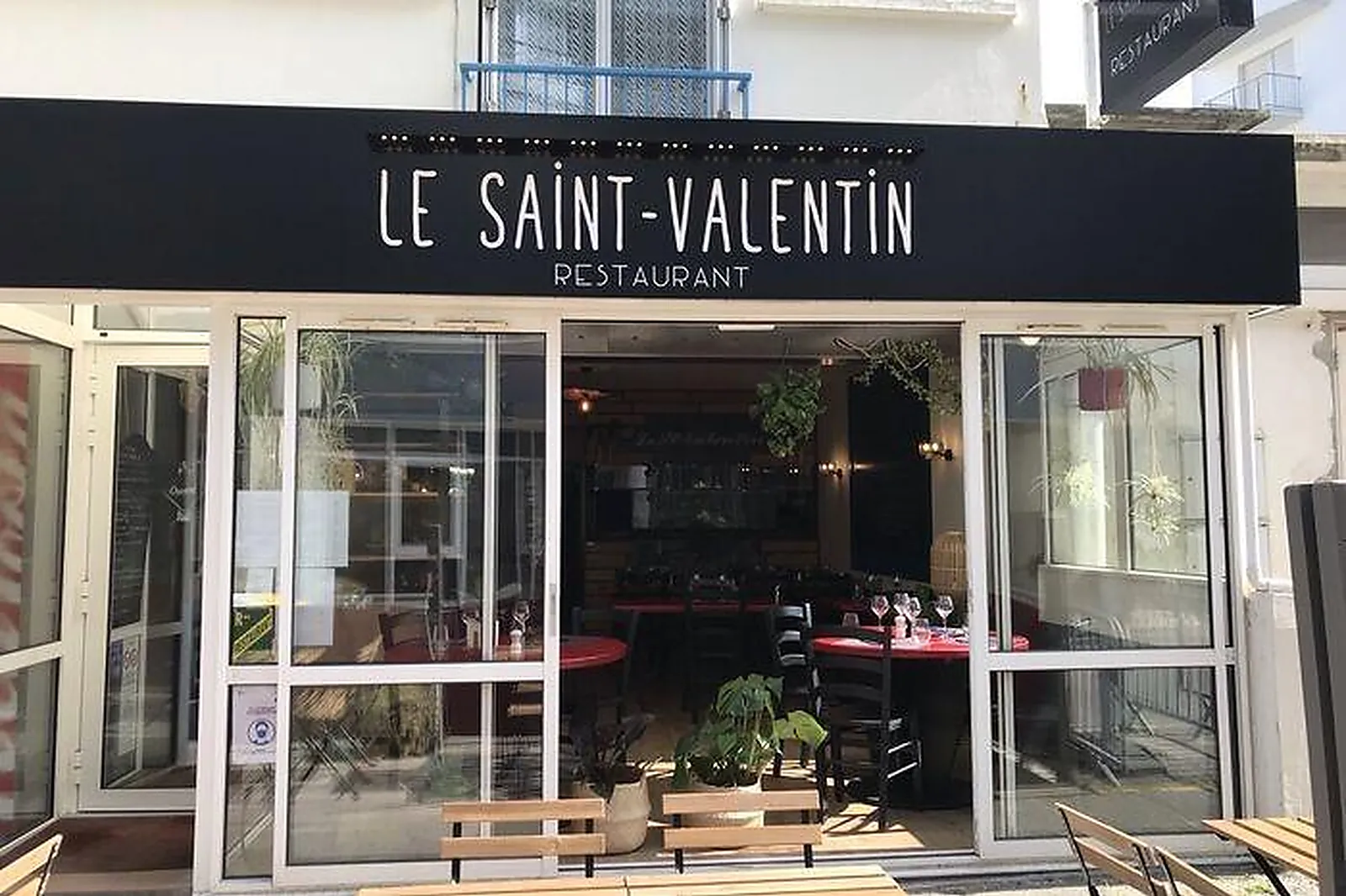 Cafés et Restaurants, RESTAURANTS - PORNICHET (LOIRE-ATLANTIQUE) : RESTAURANT LE SAINT VALENTIN