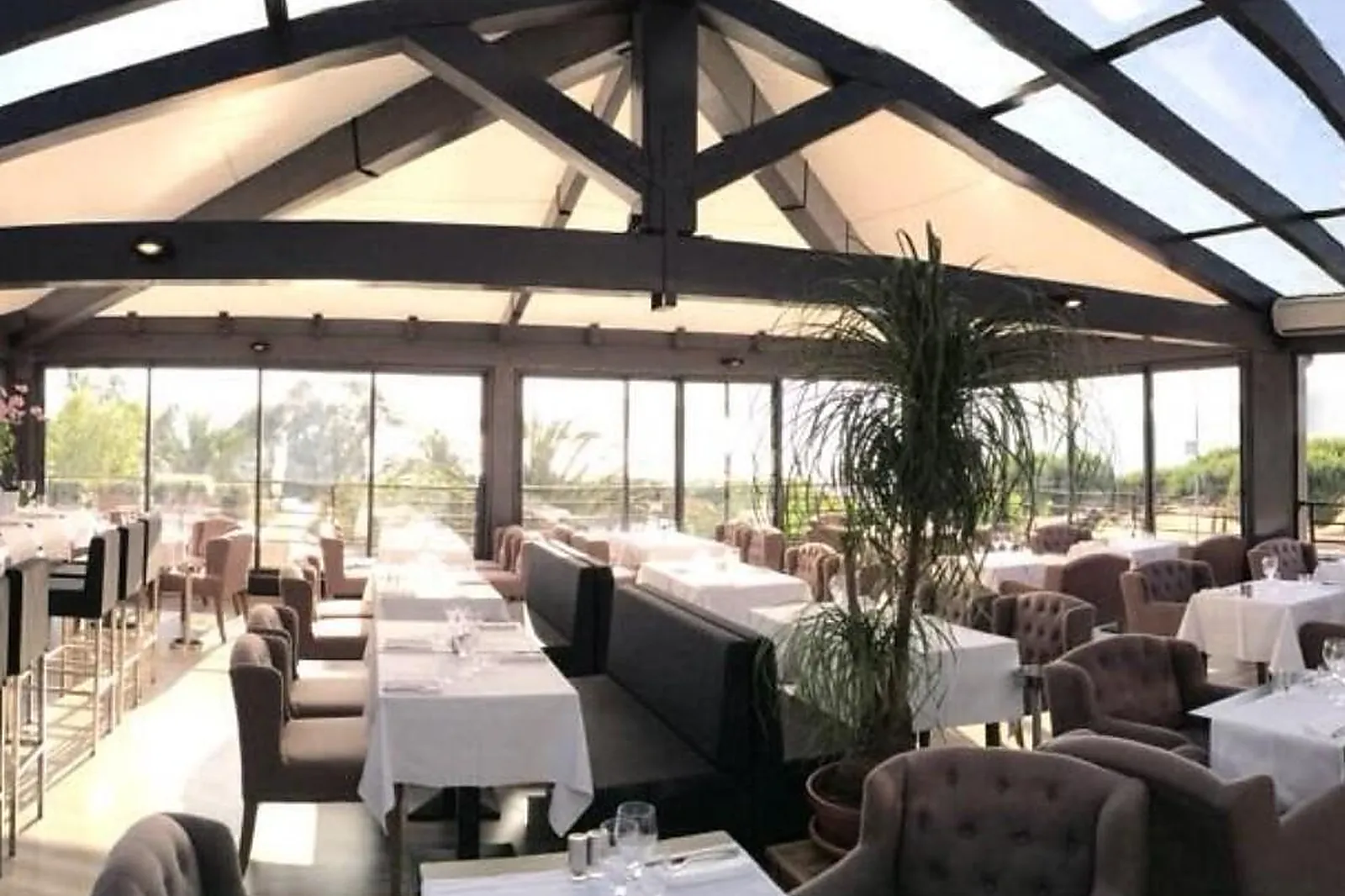 Cafés et Restaurants, RESTAURANTS - PORTICCIO (CORSE 2A-2B) : LL&RSQUO;ALTA VISTA