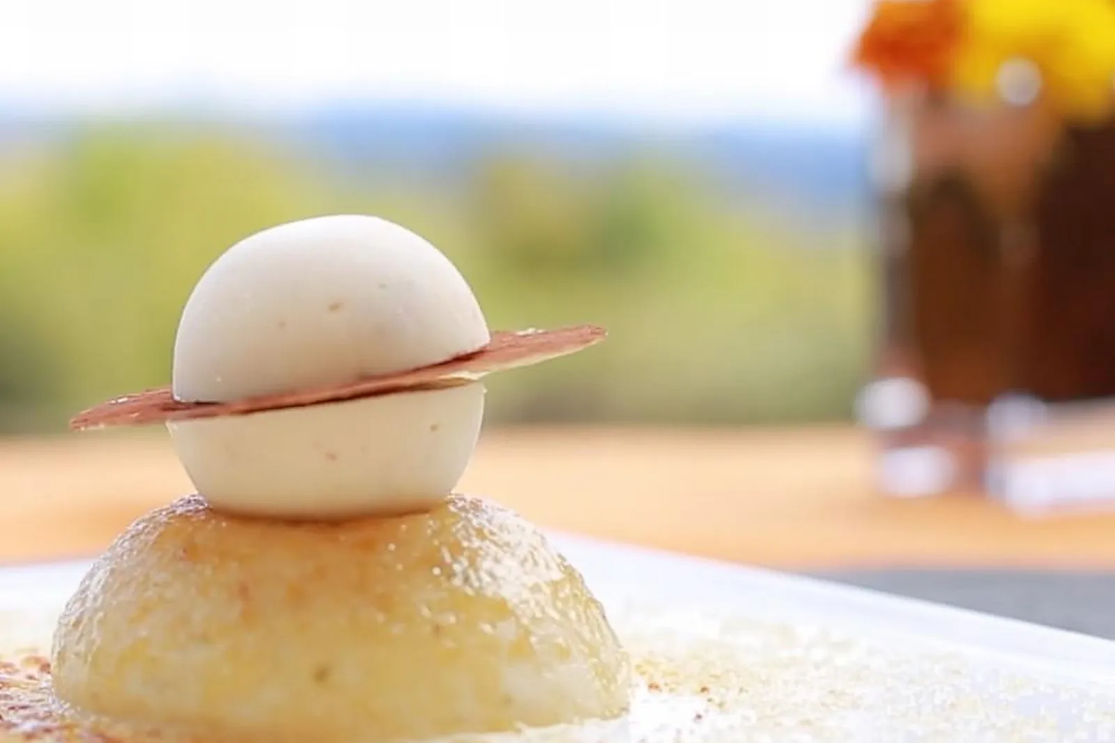 Cafés et Restaurants, RESTAURANTS - PRATZ (JURA) : LES LOUVIÈRES