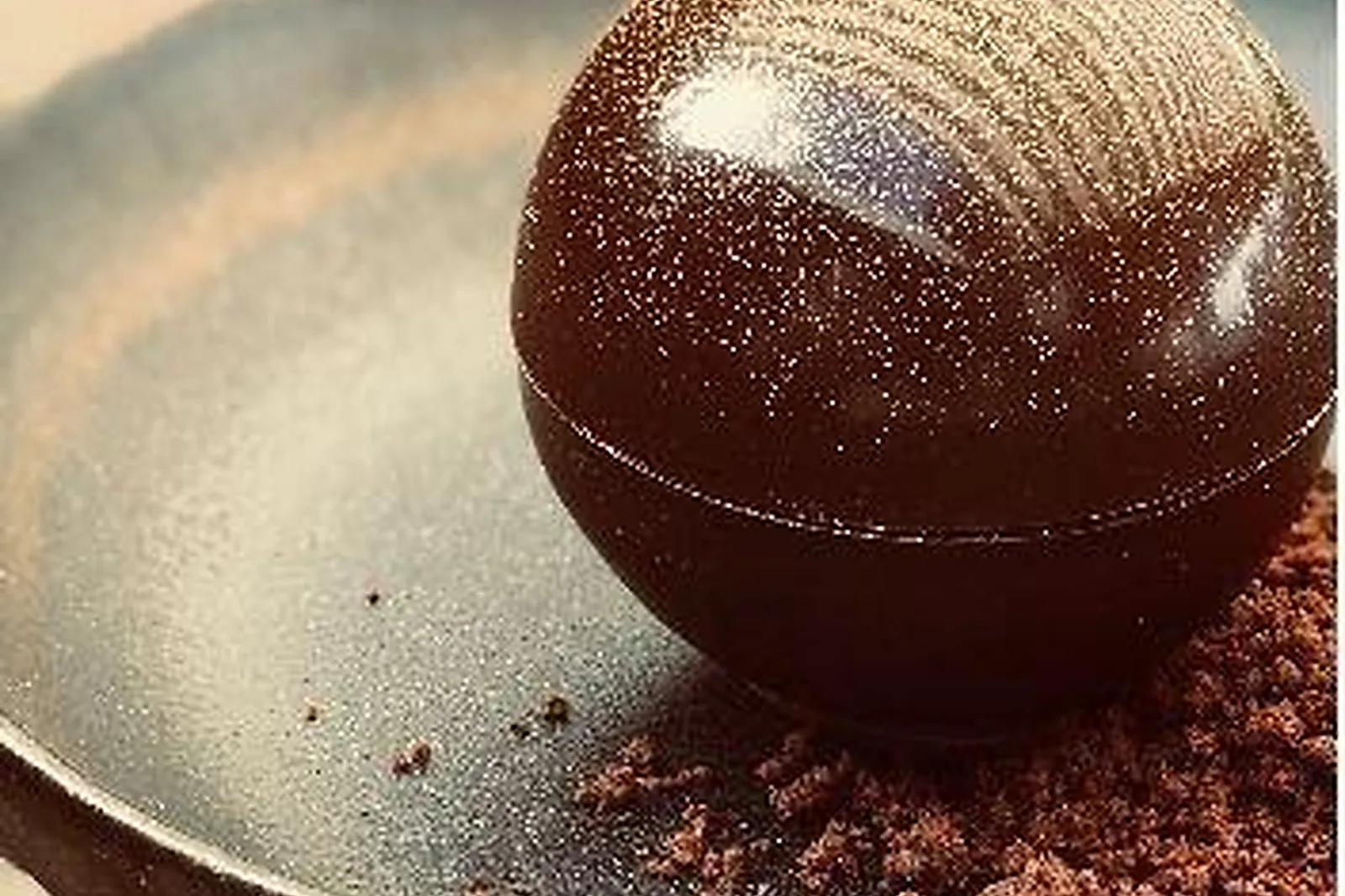 Cafés et Restaurants, RESTAURANTS - PUTEAUX (HAUTS-DE-SEINE) : L’ESCARGOT 1903