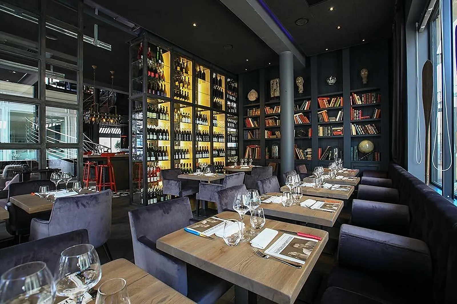 Cafés et Restaurants, RESTAURANTS - PUTEAUX (HAUTS-DE-SEINE) : SAPERLIPOPETTE