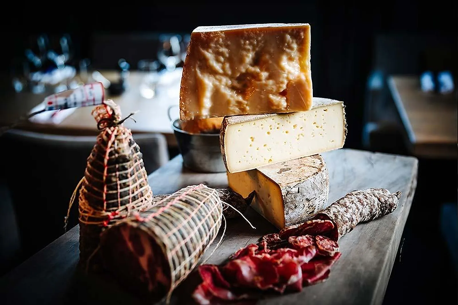 Cafés et Restaurants, RESTAURANTS - PUTEAUX (HAUTS-DE-SEINE) : SAPERLIPOPETTE