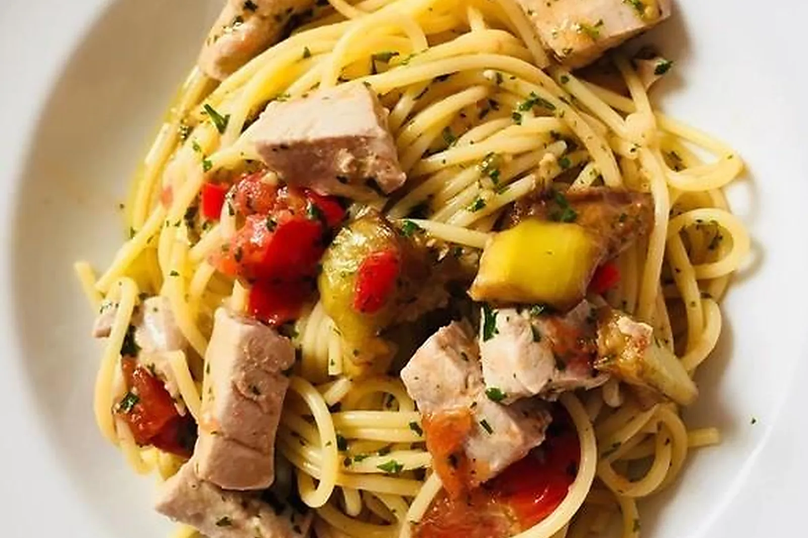 Cafés et Restaurants, RESTAURANTS - RENNES (ILLE-ET-VILAINE) : RESTAURANT LUCA