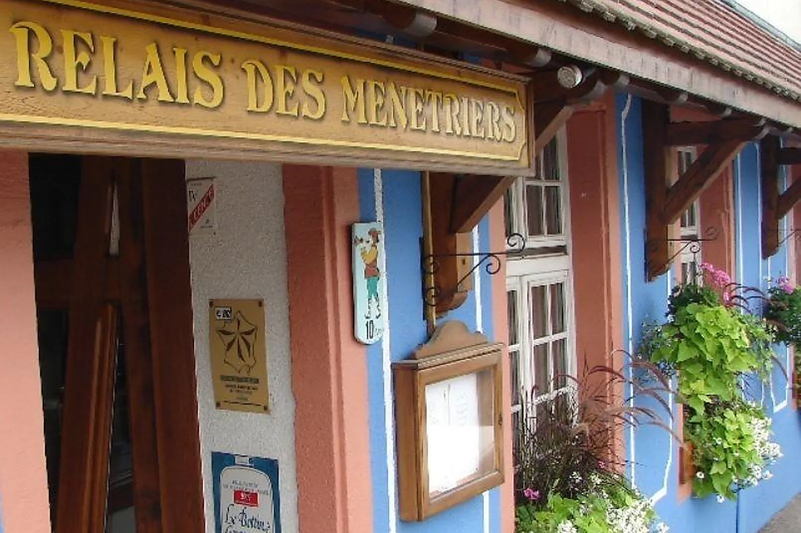 Cafés et Restaurants, RESTAURANTS - RIBEAUVILLE (HAUT-RHIN) : AU RELAIS DES MÉNÉTRIERS
