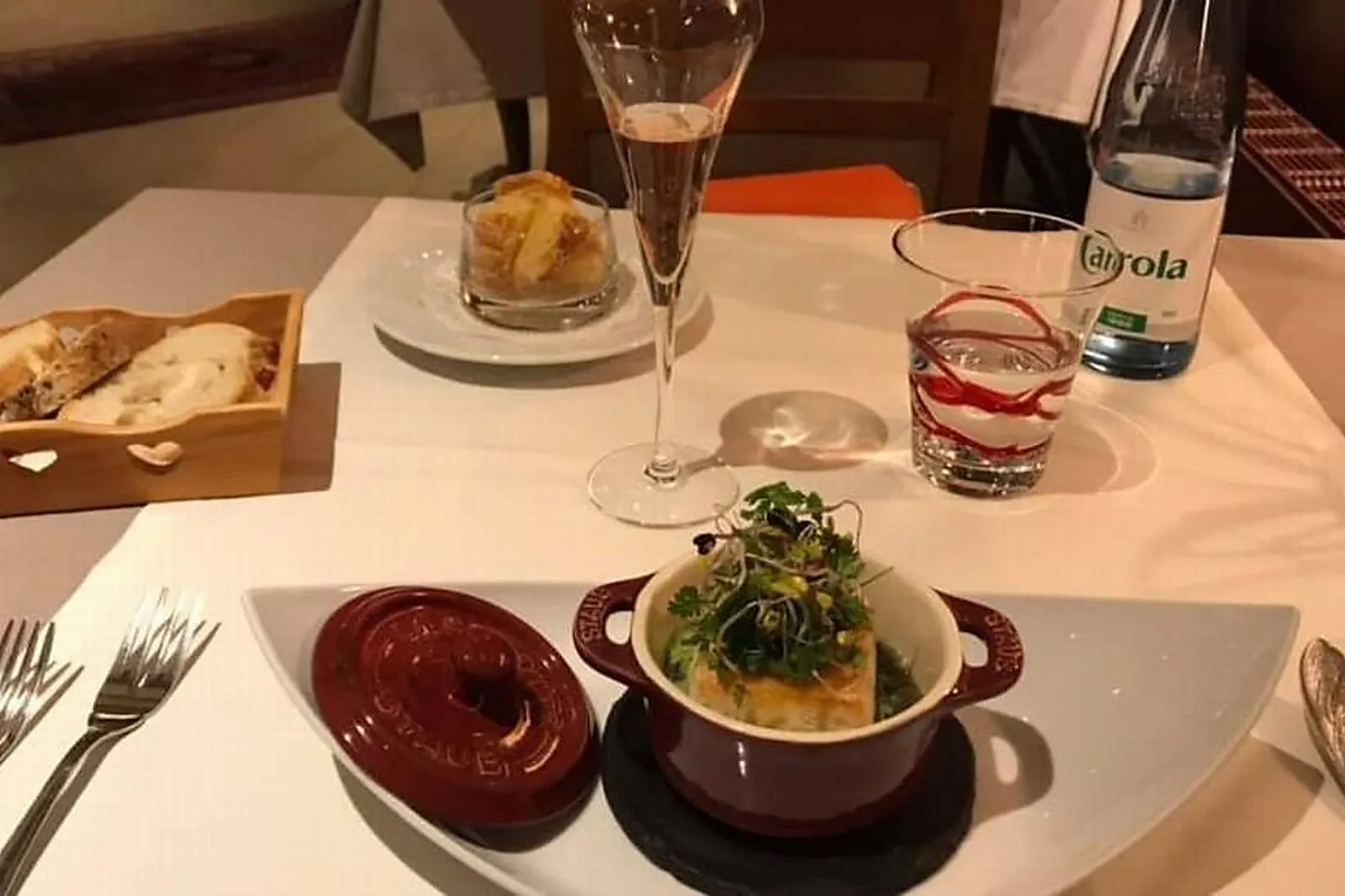 Cafés et Restaurants, RESTAURANTS - RIBEAUVILLE (HAUT-RHIN) : AU RELAIS DES MÉNÉTRIERS