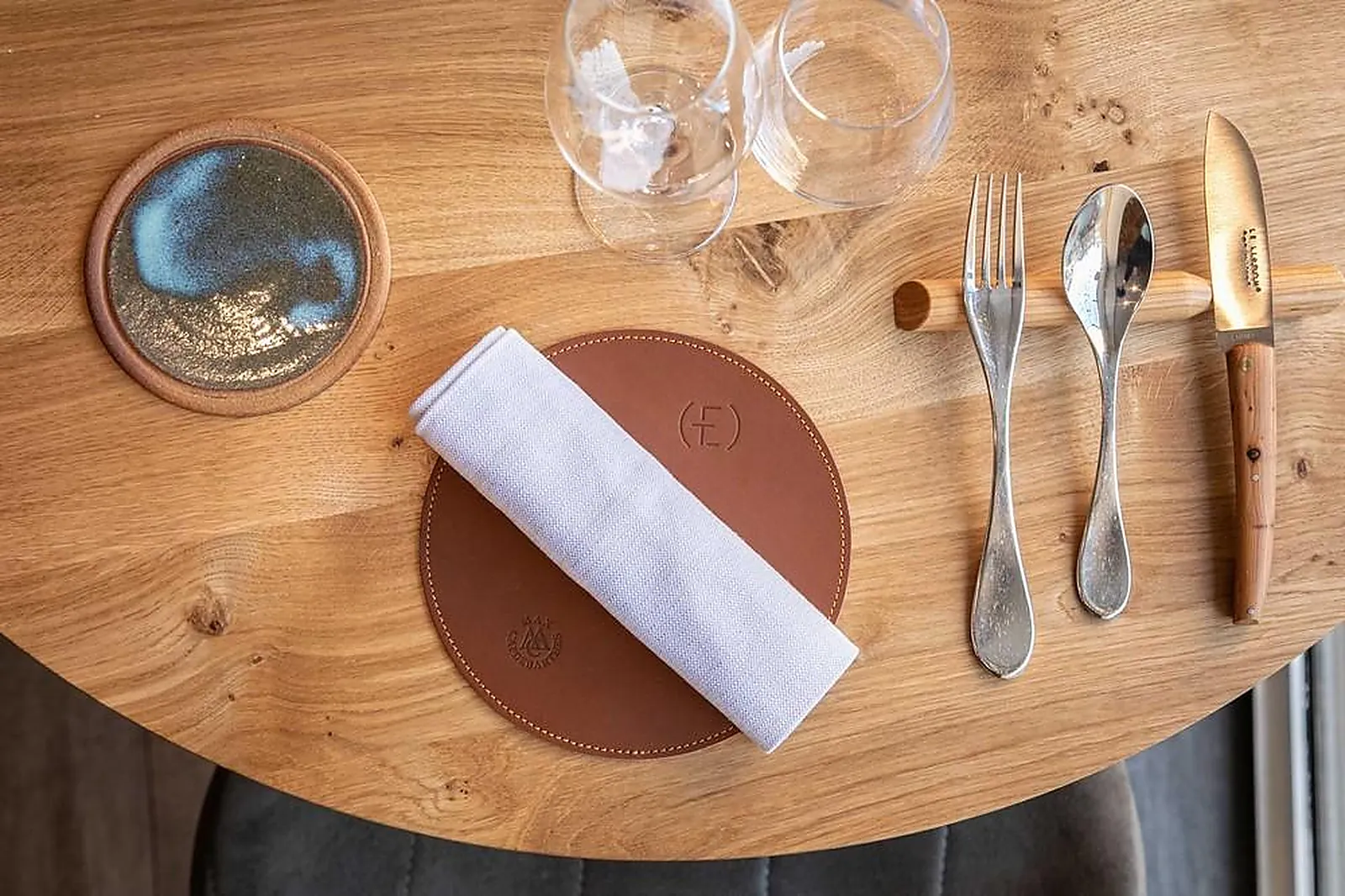 Cafés et Restaurants, RESTAURANTS - RODEZ (AVEYRON) : RESTAURANT EMILIE ET THOMAS