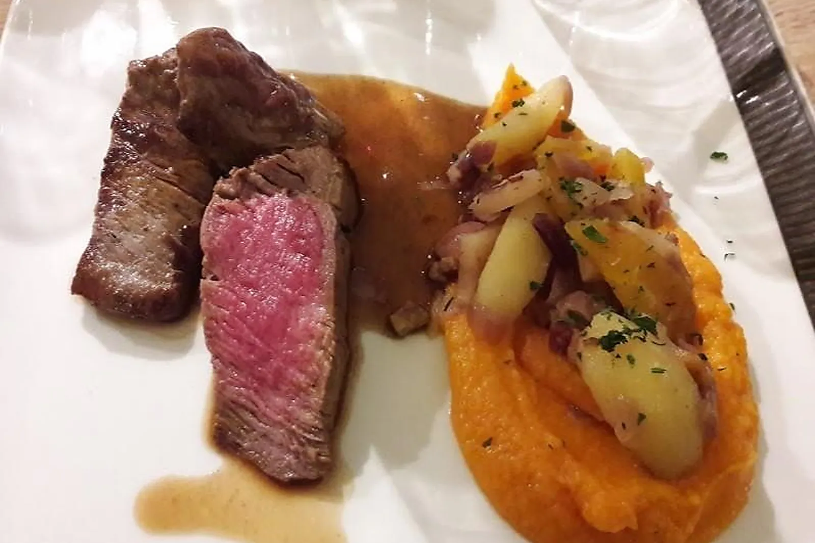 Cafés et Restaurants, RESTAURANTS - ROMANS-SUR-ISERE (DRÔME) : NATURE GOURMANDE