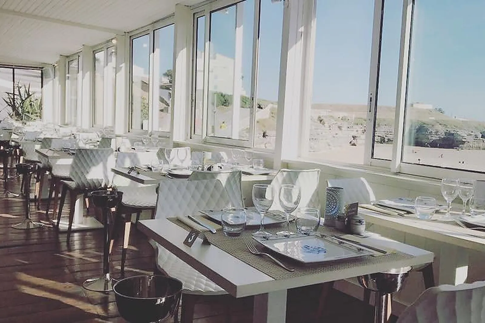 Cafés et Restaurants, RESTAURANTS - ROYAN (CHARENTE-MARITIME) : LE CHAY