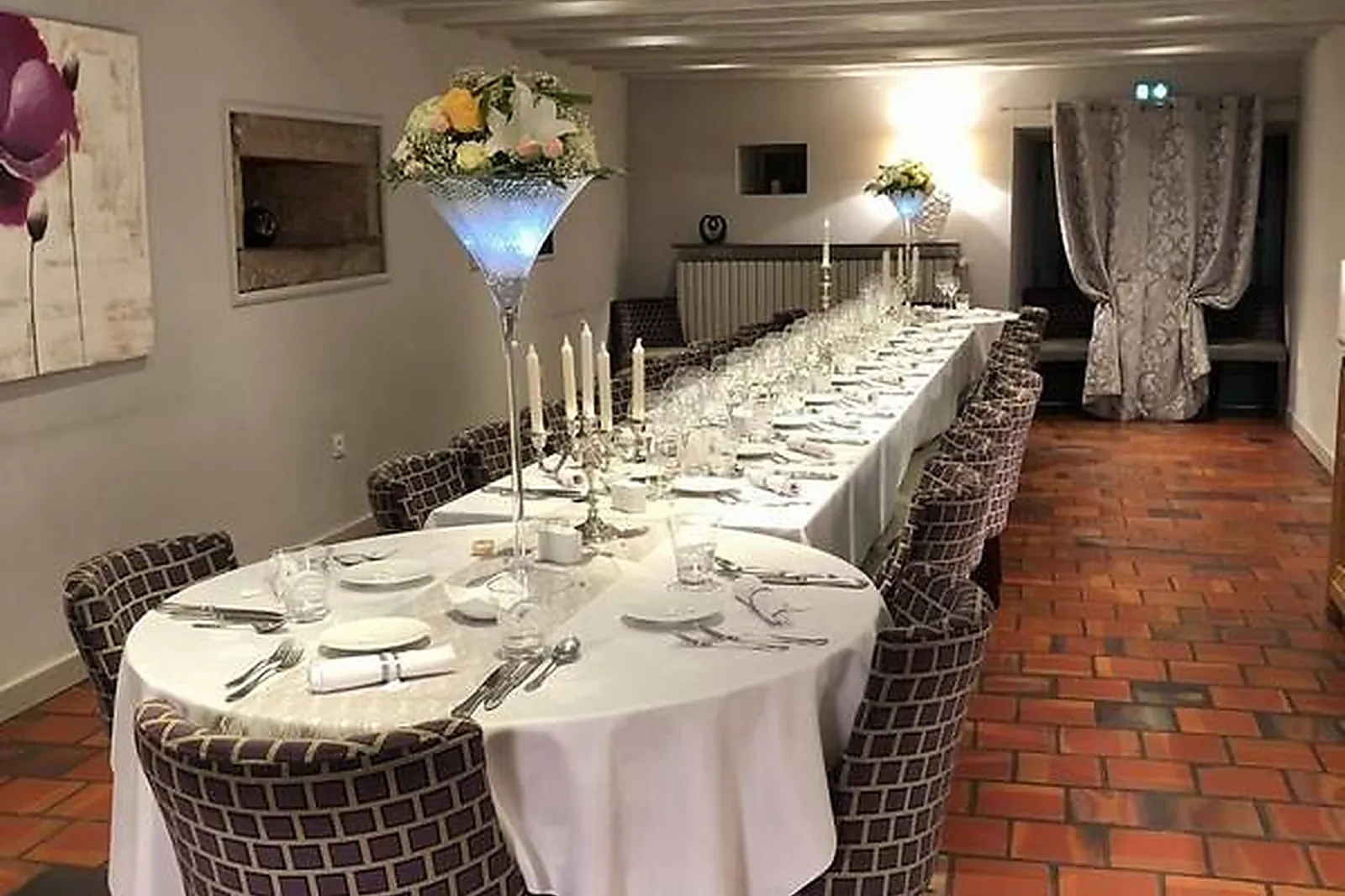 Cafés et Restaurants, RESTAURANTS - ROYE (HAUTE-SAÔNE) : RESTAURANT LE SAISONNIER