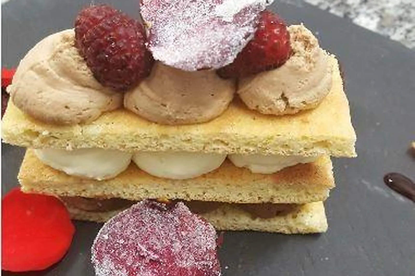 Cafés et Restaurants, RESTAURANTS - ROYE (SOMME) : LA FLAMICHE