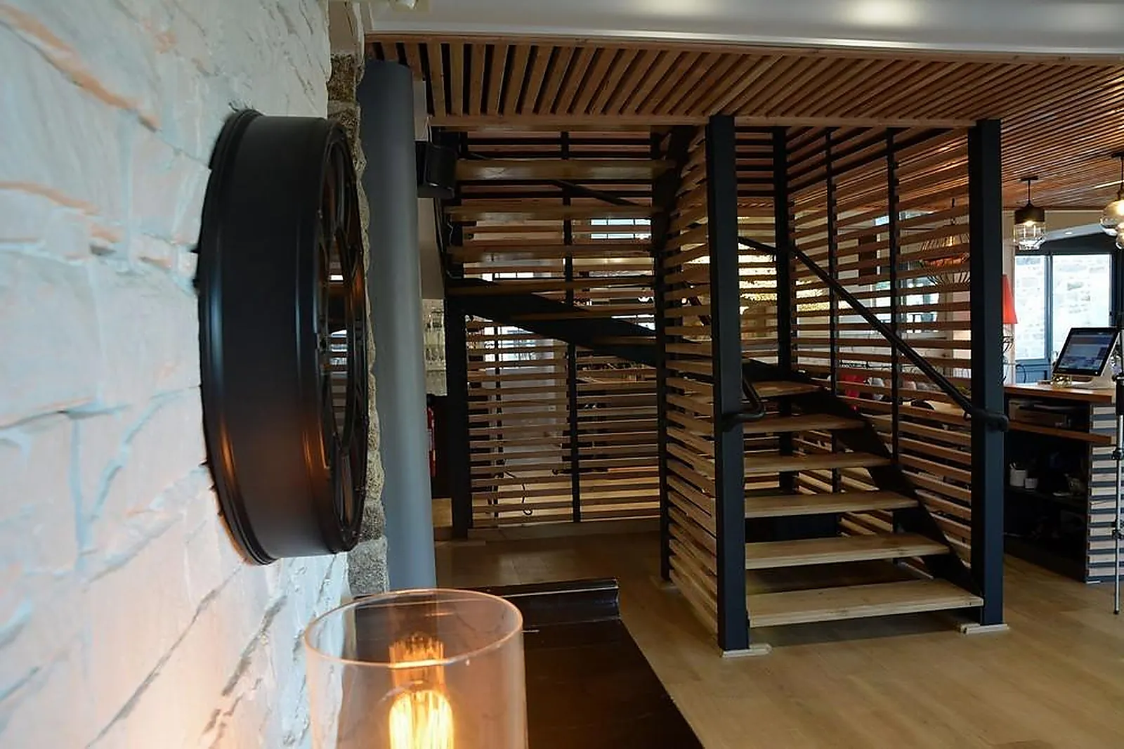 Cafés et Restaurants, RESTAURANTS - SAINTE-FEYRE (CREUSE) : LE FIL DU TEMPS