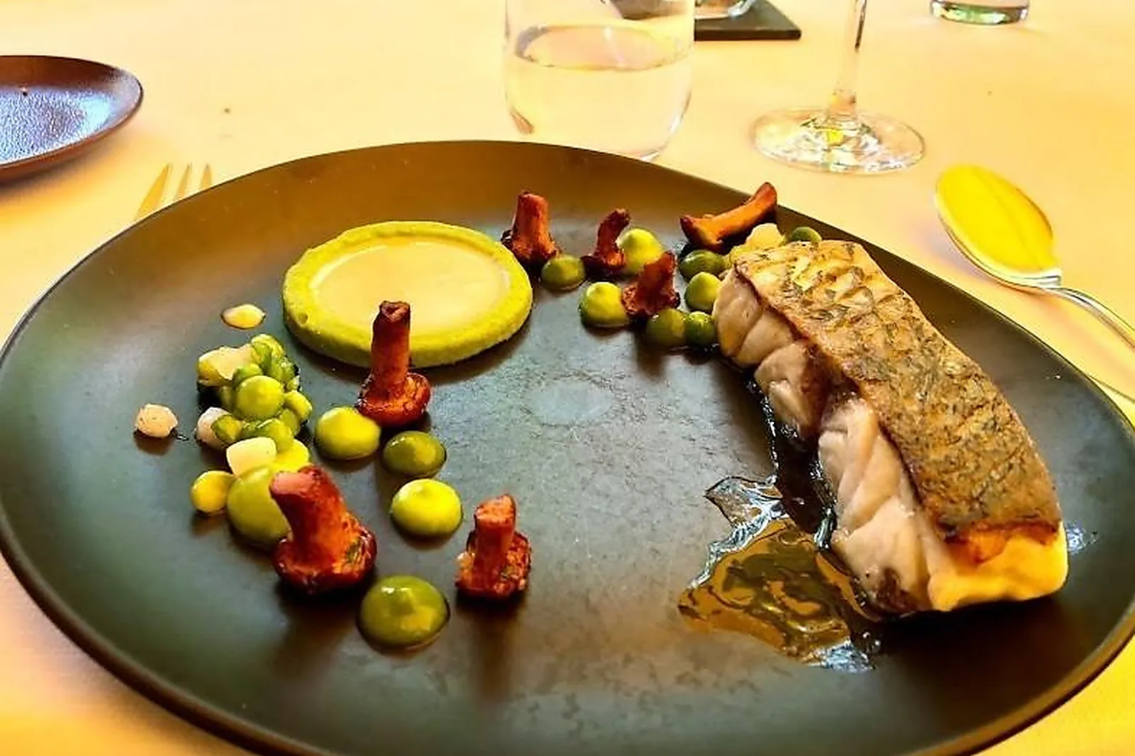 Cafés et Restaurants, RESTAURANTS - SAINTE-MAURE (AUBE) : AUBERGE DE SAINTE MAURE