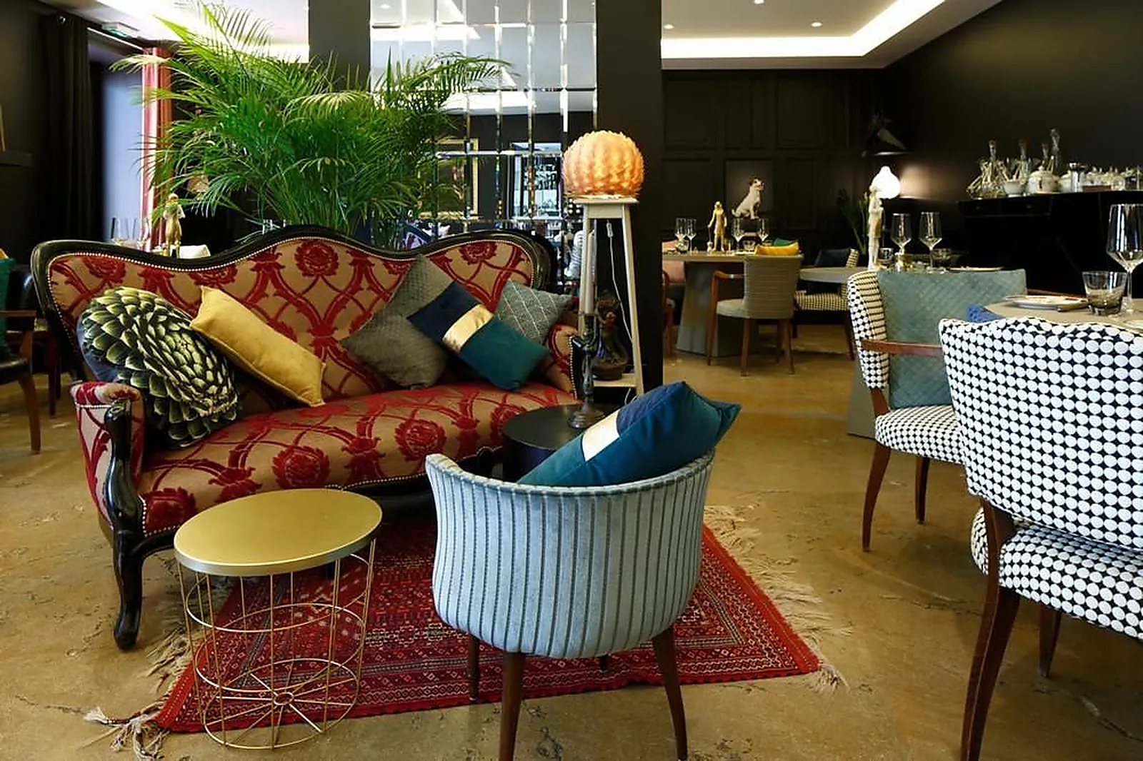 Cafés et Restaurants, RESTAURANTS - SAINT-AMOUR-BELLEVUE (SAÔNE-ET-LOIRE) : AUBERGE DU PARADIS