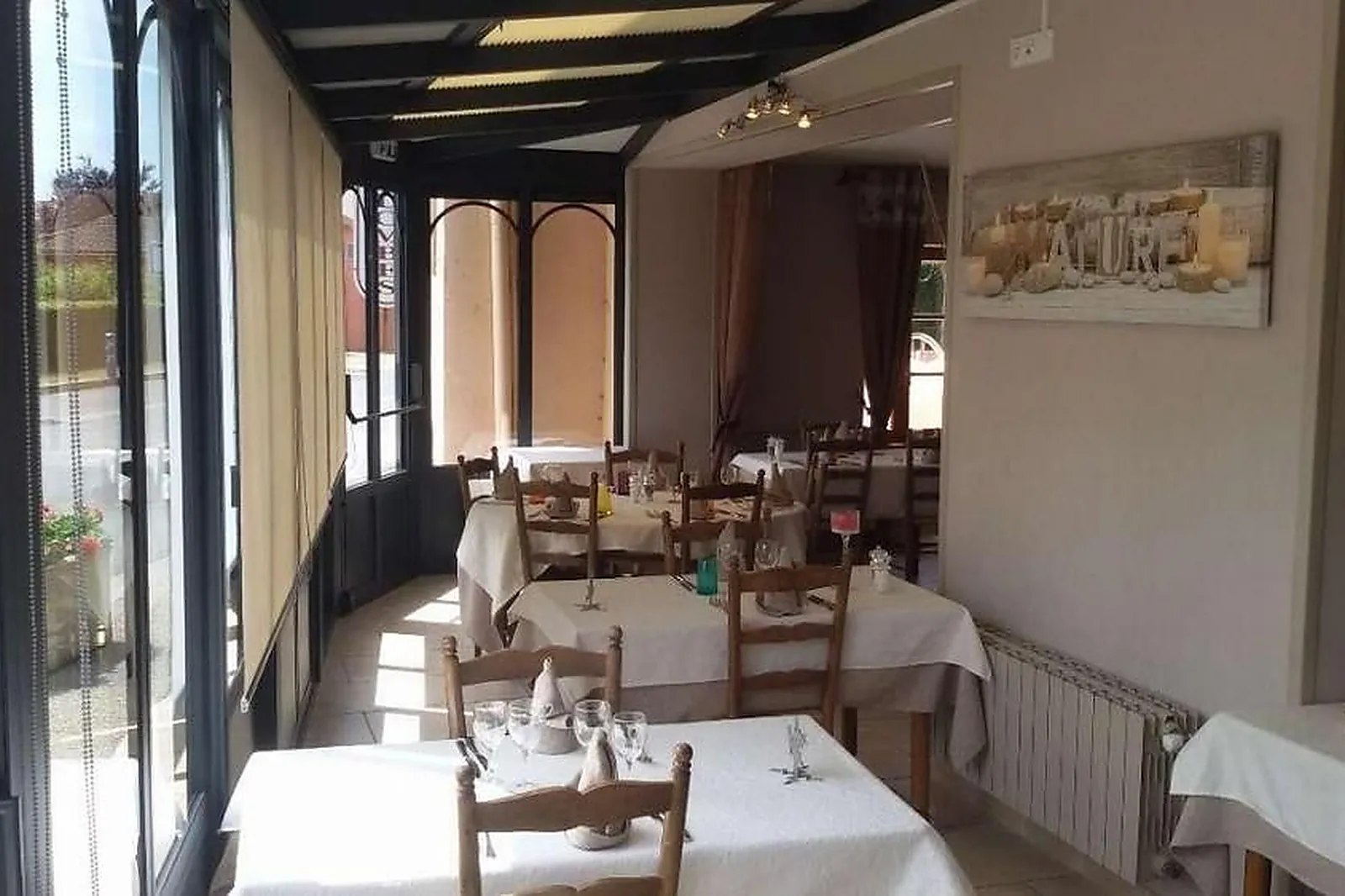 Cafés et Restaurants, RESTAURANTS - SAINT ANDRE LE BOUCHOUX (AIN) : RESTAURANT DES DOMBES