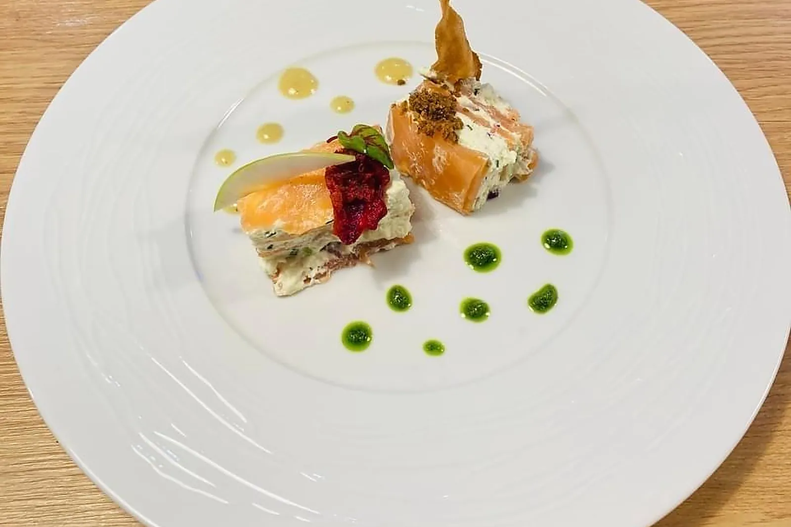 Cafés et Restaurants, RESTAURANTS - SAINT-AUBIN (JURA) : CHEZ JUPL&RSQUO;S