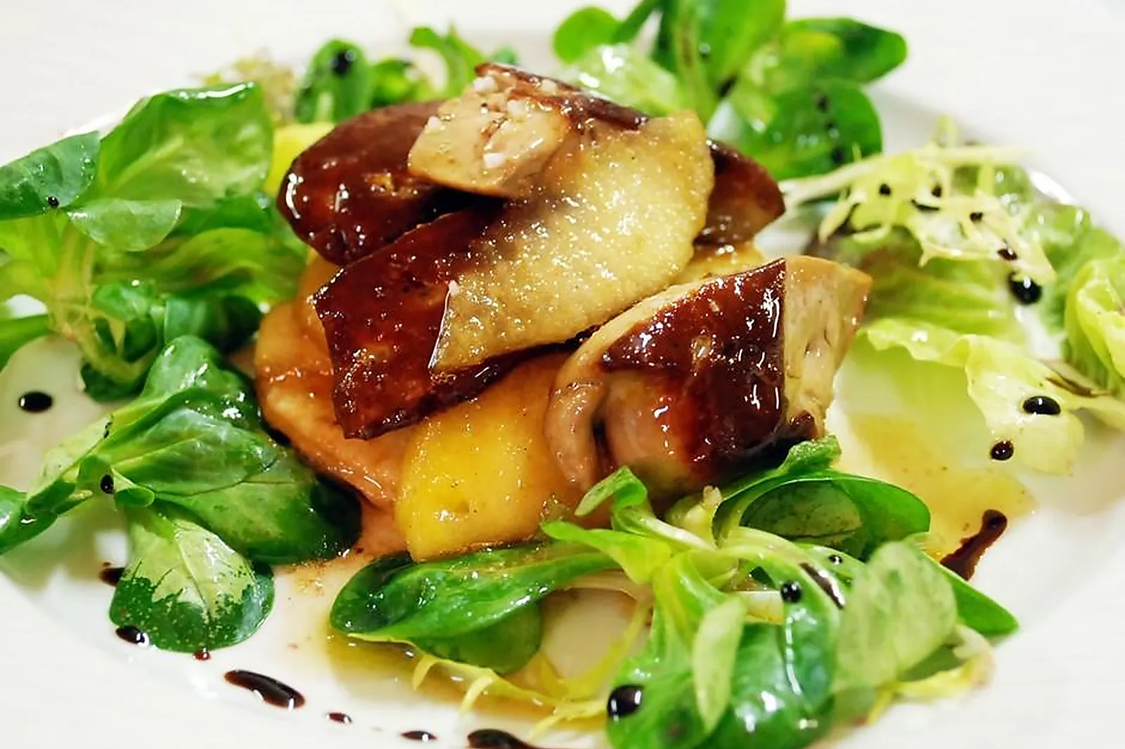 Cafés et Restaurants, RESTAURANTS - SAINT-AVERTIN (INDRE-ET-LOIRE) : LE CLAPOTIS