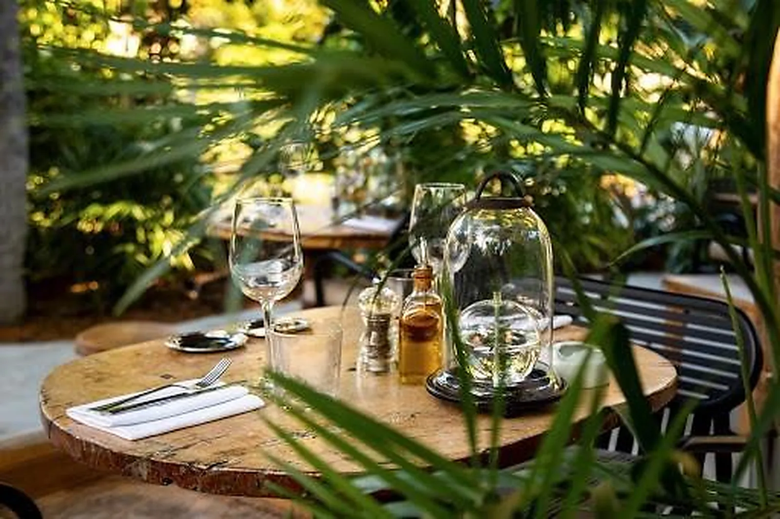 Cafés et Restaurants, RESTAURANTS - SAINT-BARTHELEMY (GUADELOUPE) : TAMARIN ST-BARTH