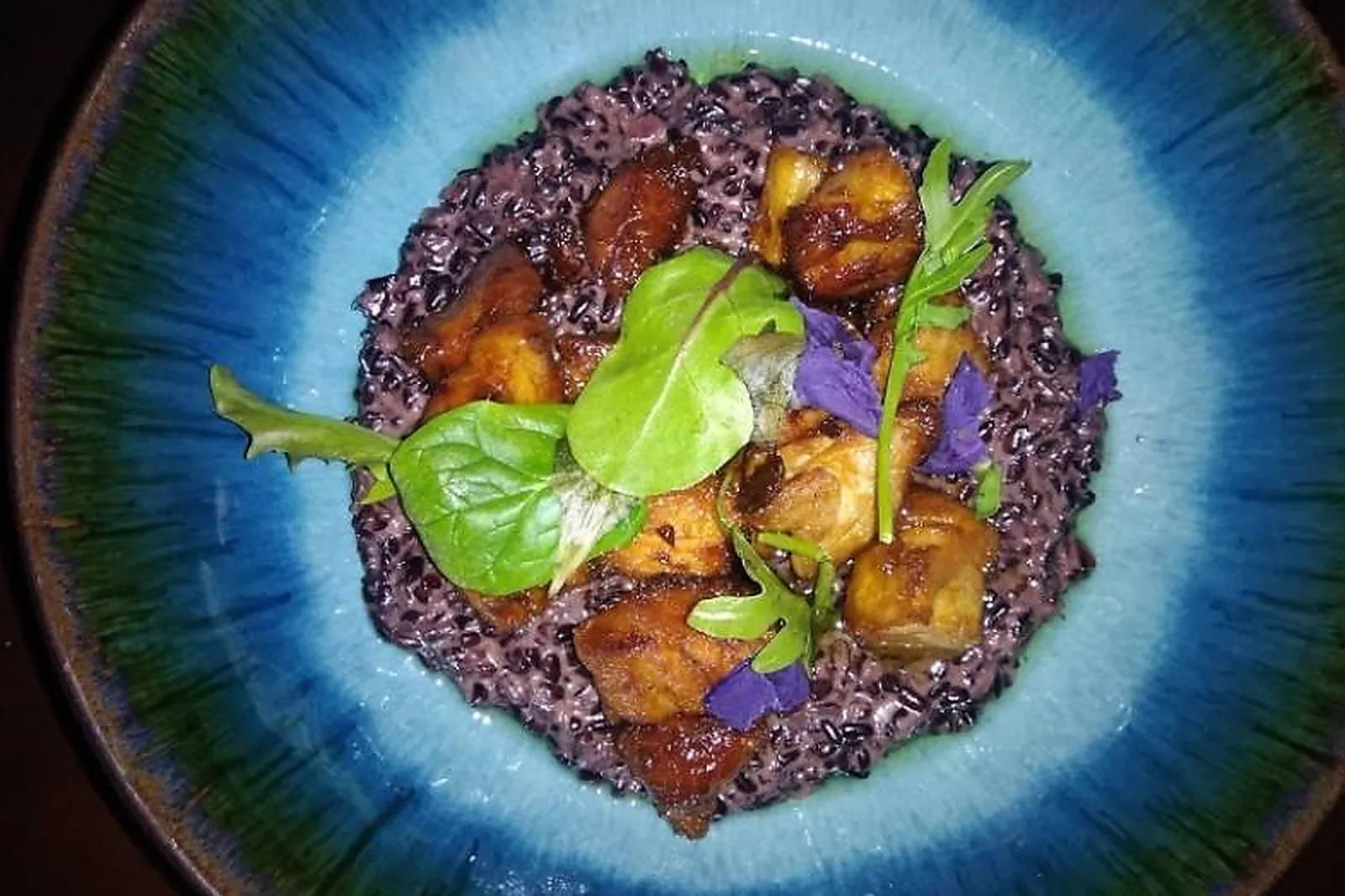 Cafés et Restaurants, RESTAURANTS - SAINT-CHAFFREY (HAUTES-ALPES) : RESTAURANT LE LOUP BLANC