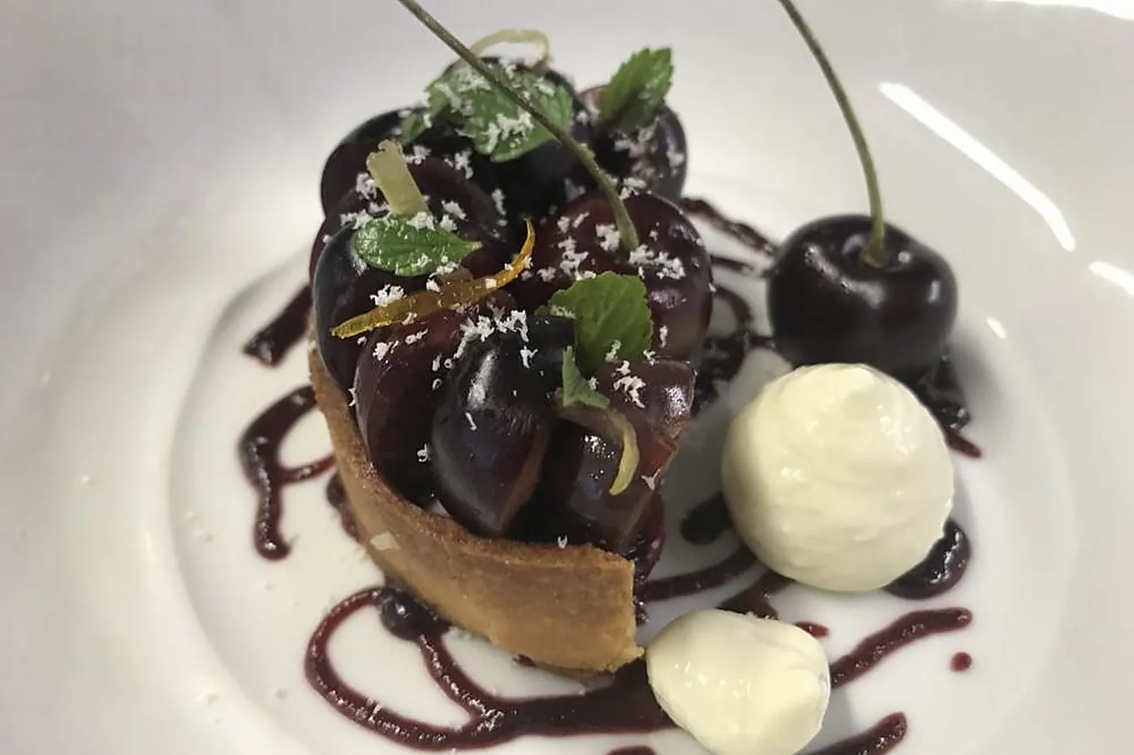 Cafés et Restaurants, RESTAURANTS - SAINT-GERVAIS-SUR-MARE (HÉRAULT) : LL&RSQUO;ORTENSIA